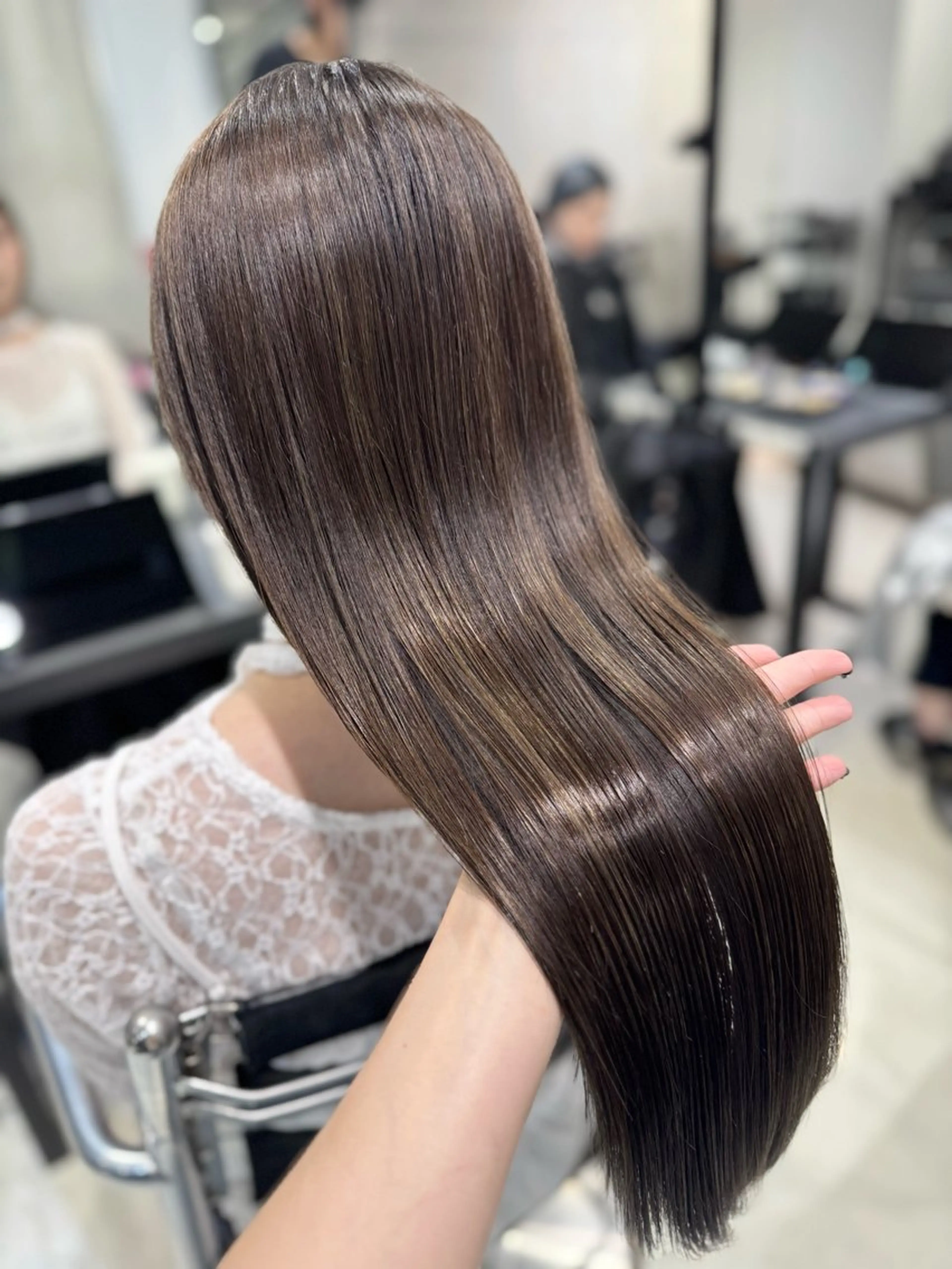 ロング カラー パーマ ヘアアレンジ 透明感/オリーブ/ グレージュ/YUKAのヘアスタイル