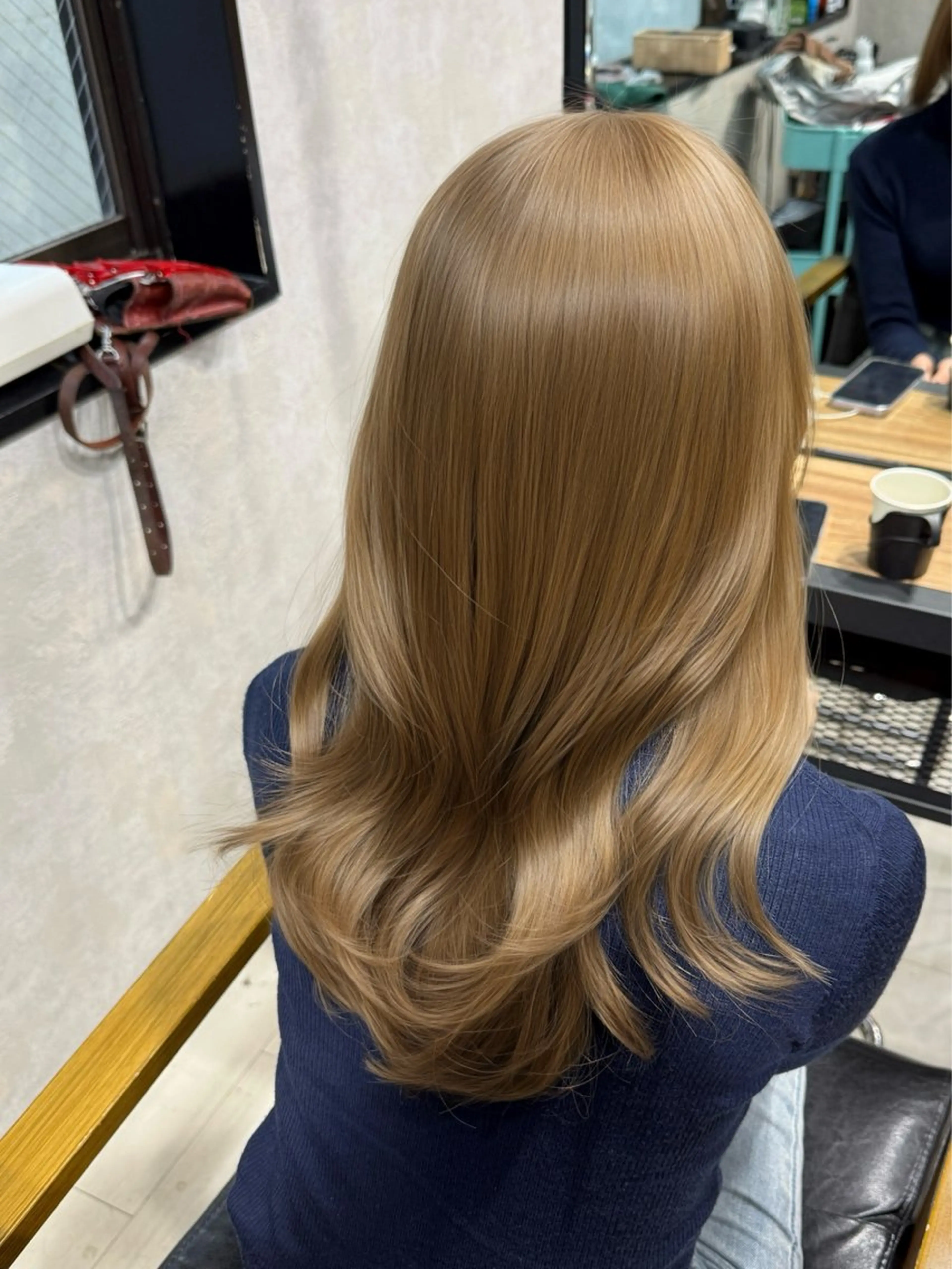 ロング カラー ベージュカラー ミルクティーベージュ ヘアカラー 韓国ヘア りんのヘアスタイル