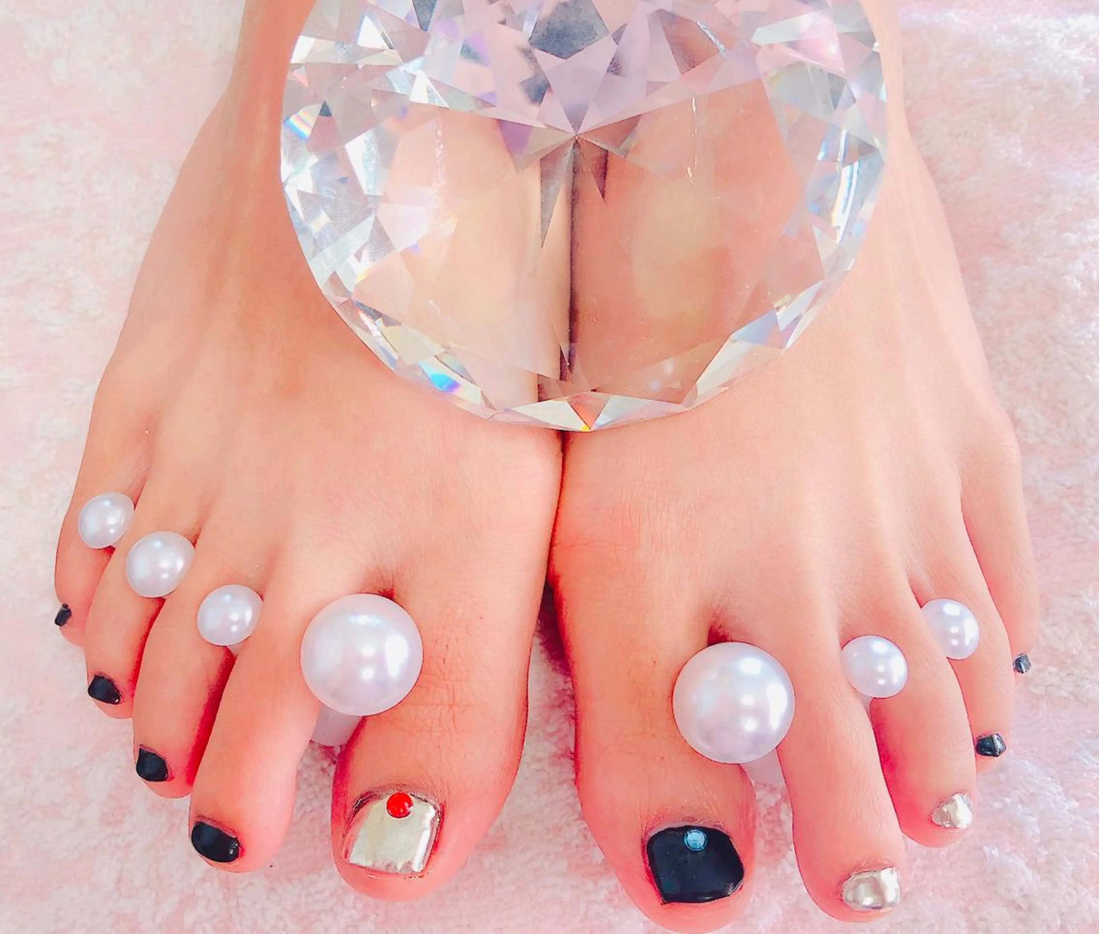 ネイル ミラーネイル ワンカラーネイル CROWN プライベートサロンのネイルデザイン