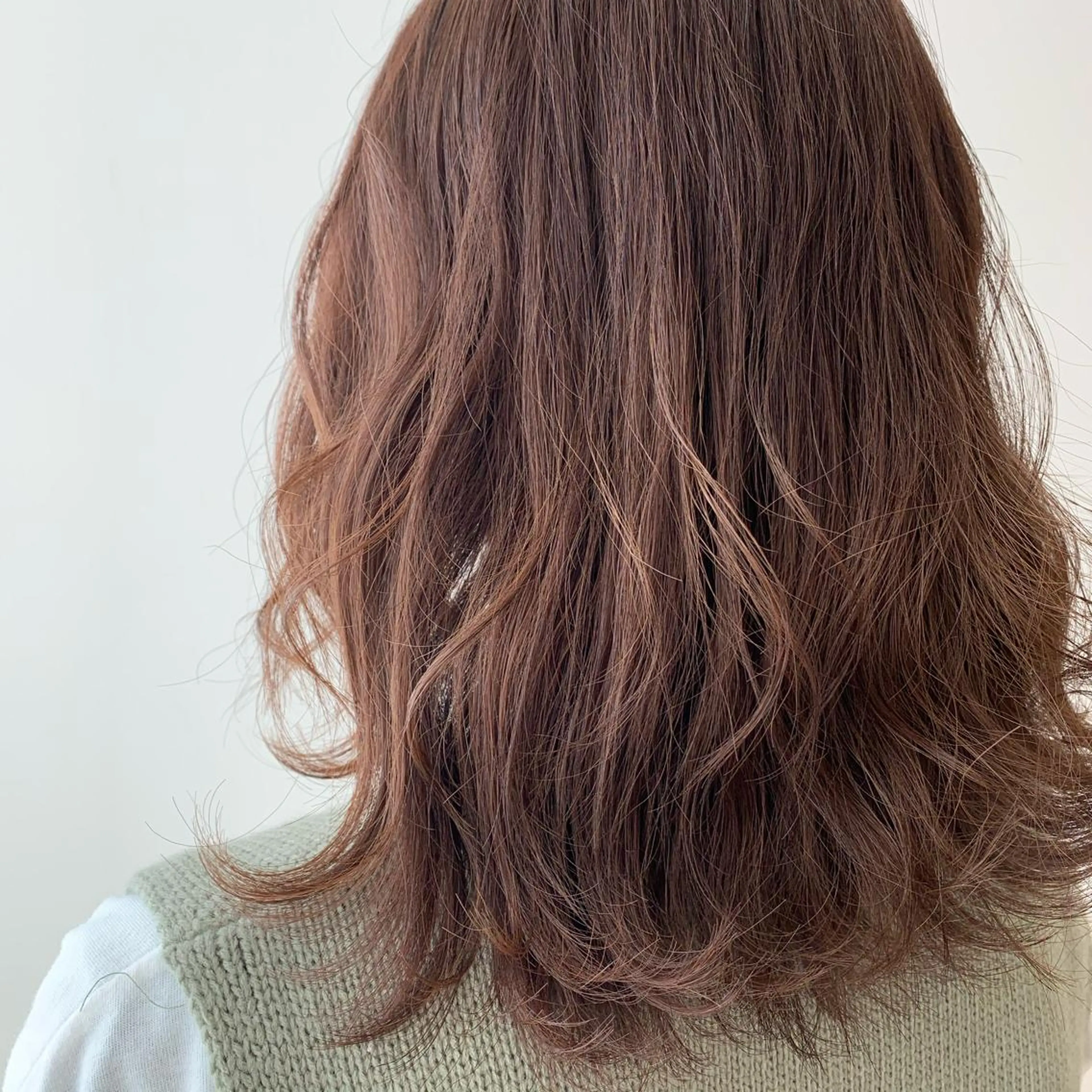 ミディアム カラー パーマ ヘアアレンジ 増渕 駿介のヘアスタイル