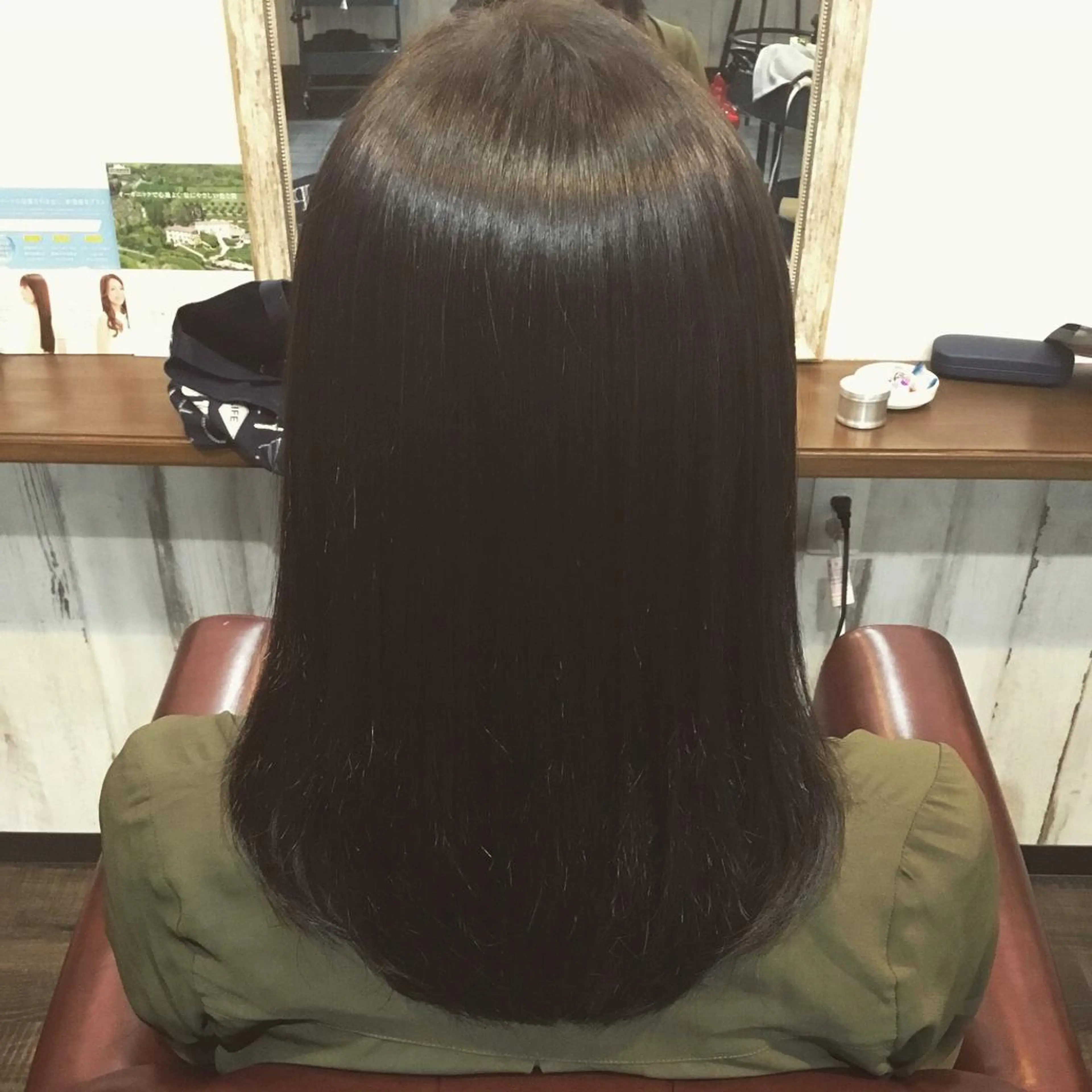 ミディアム カラー embrace エンブレイスのヘアスタイル