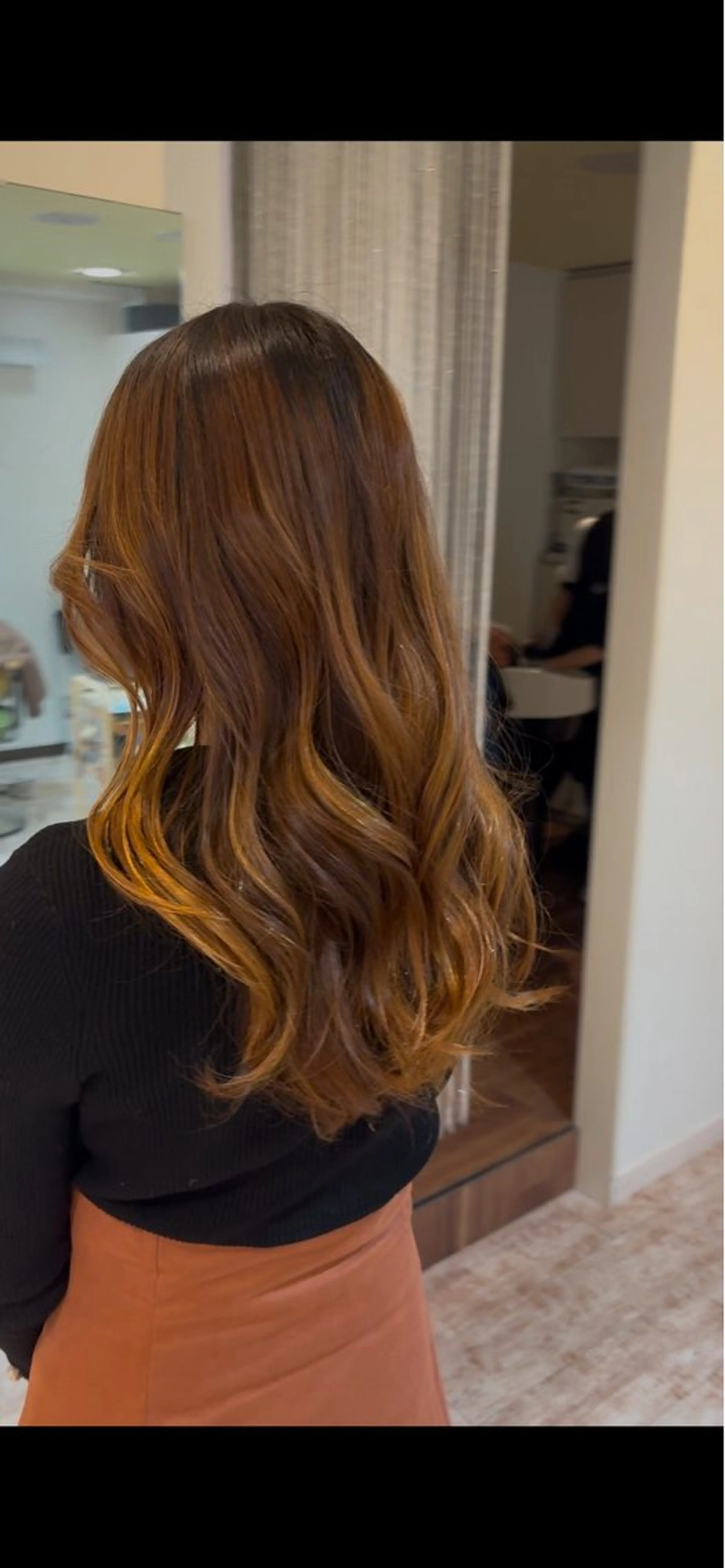 ロング ヘアセット AIN.ANLY.所属・顔まわりカット/レイ ヤーカット/小池 祐のヘアスタイル