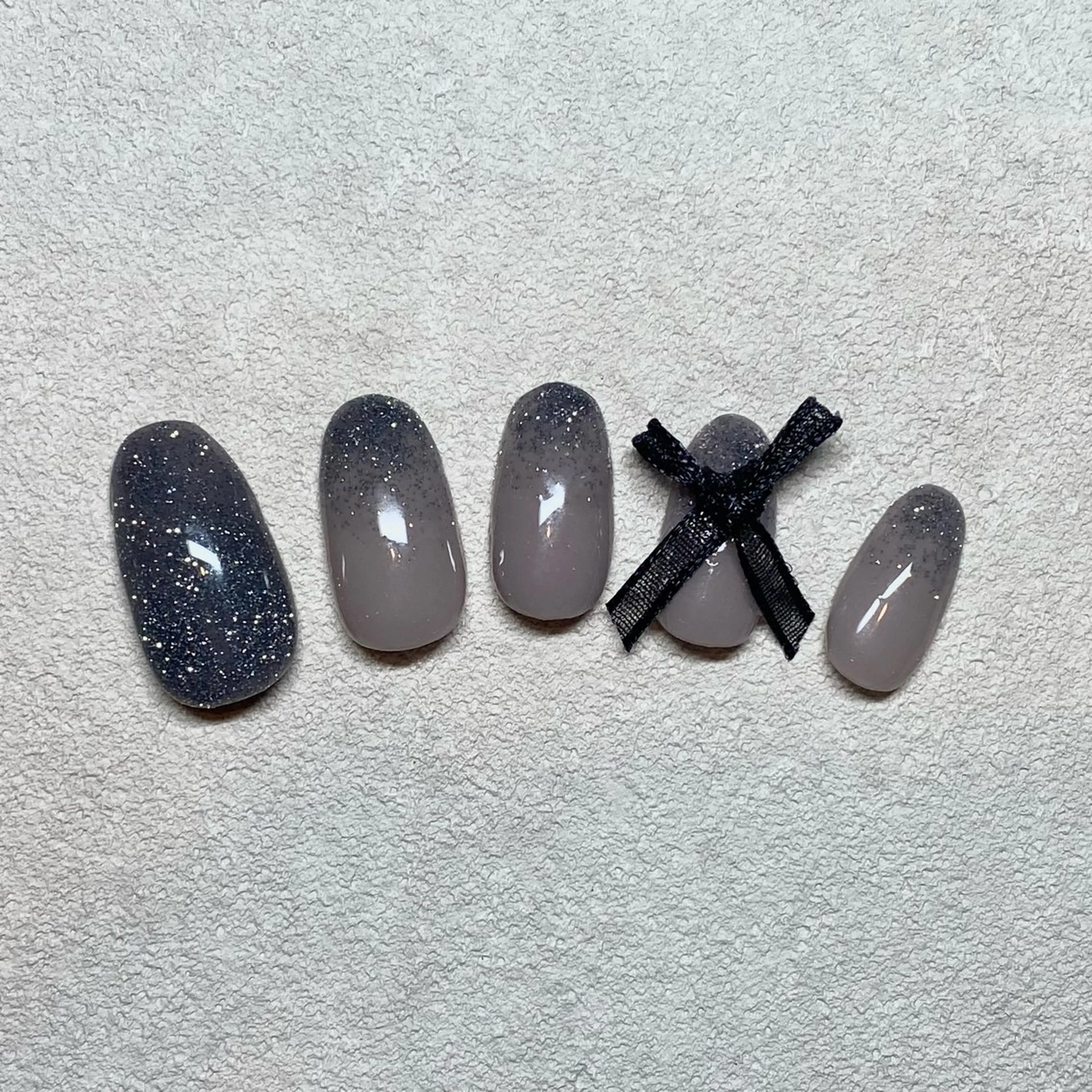 ネイル 韓国ネイル リボン ワンホンネイル ハンドネイル ハンドケア nail salon swaddle 🪽のネイルデザイン