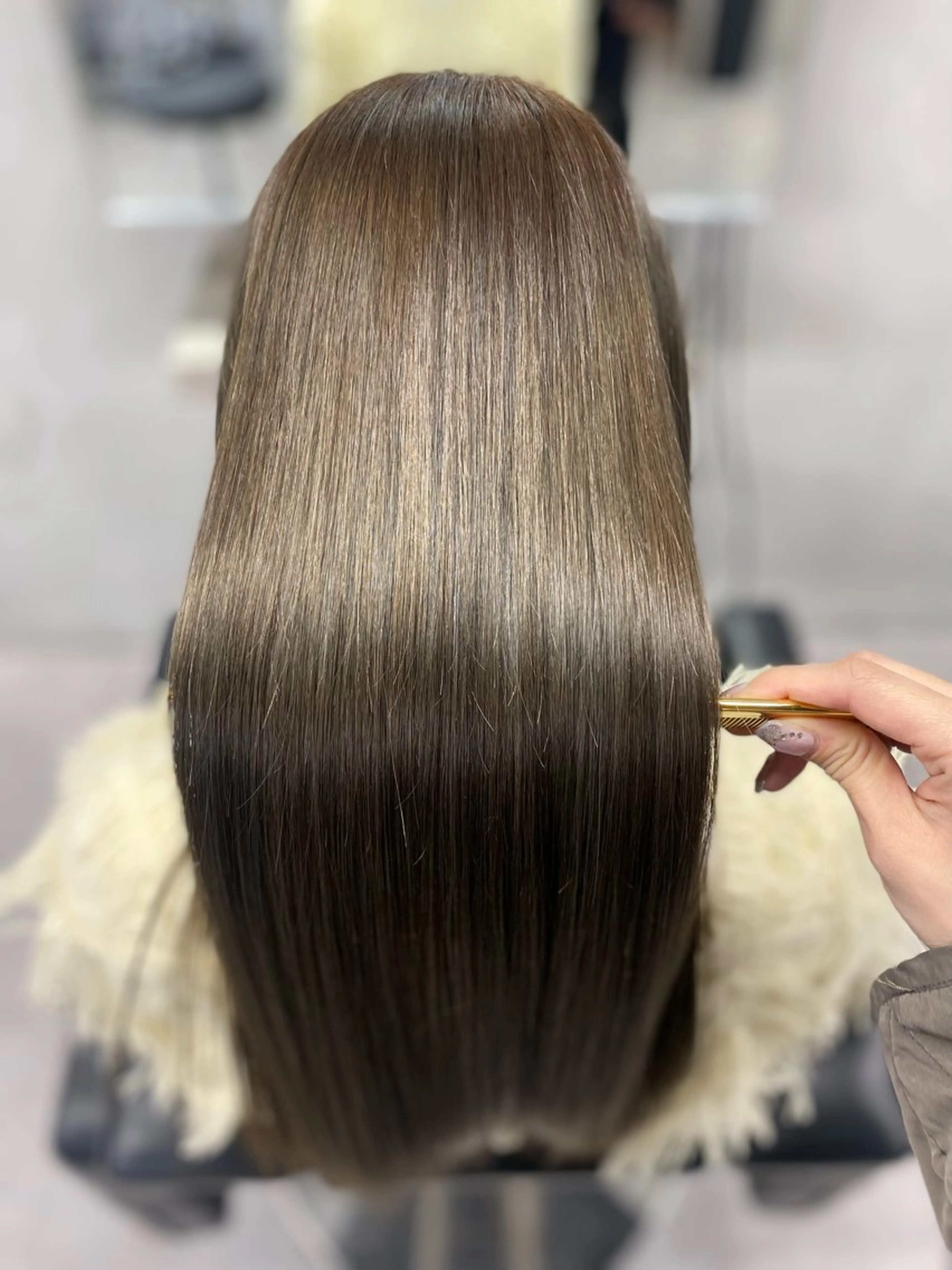 ロング 髪質改善 艶髪/縮毛矯正 🫧辻野海羽のヘアスタイル