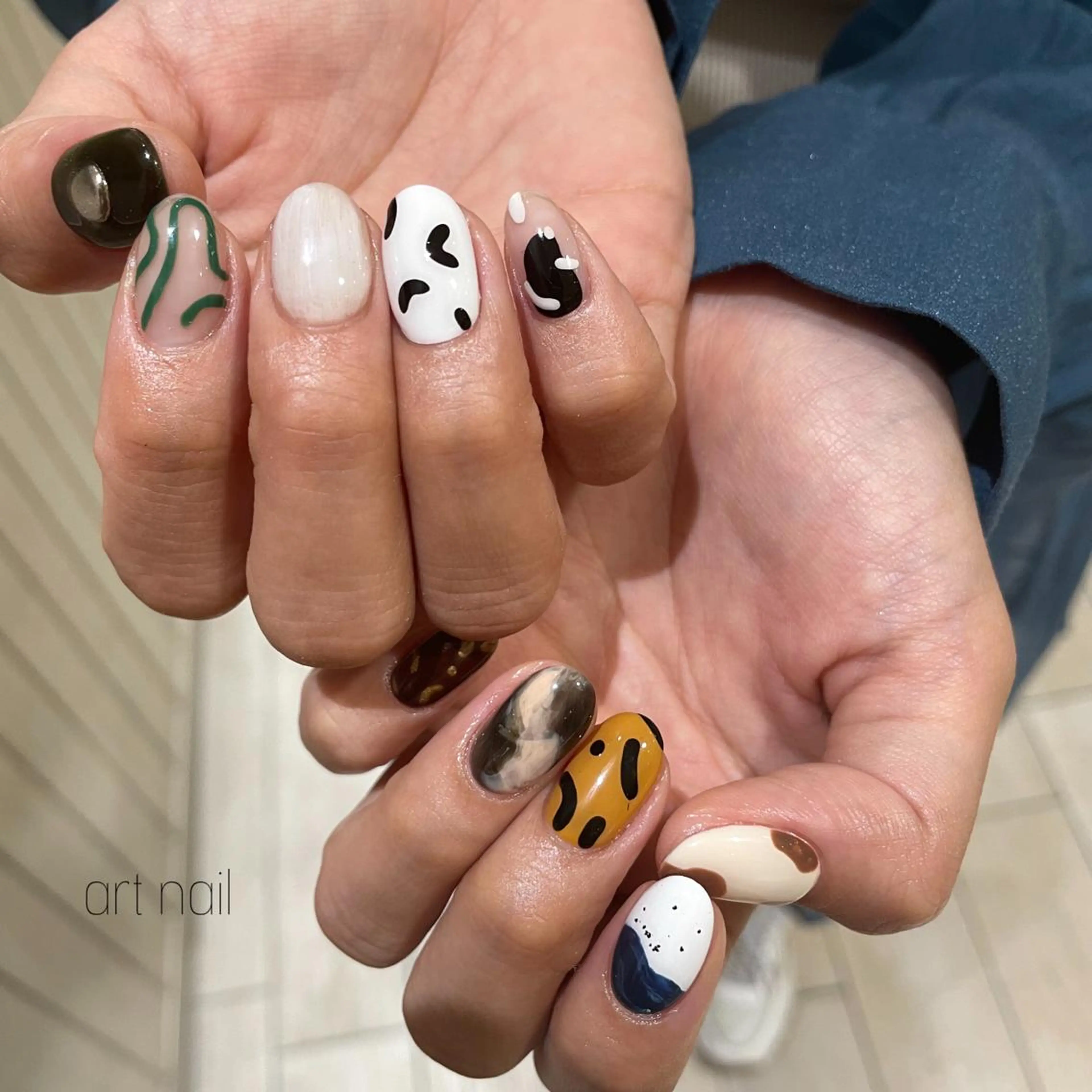 キッズ ネイル feey ⁑erinaのネイルデザイン