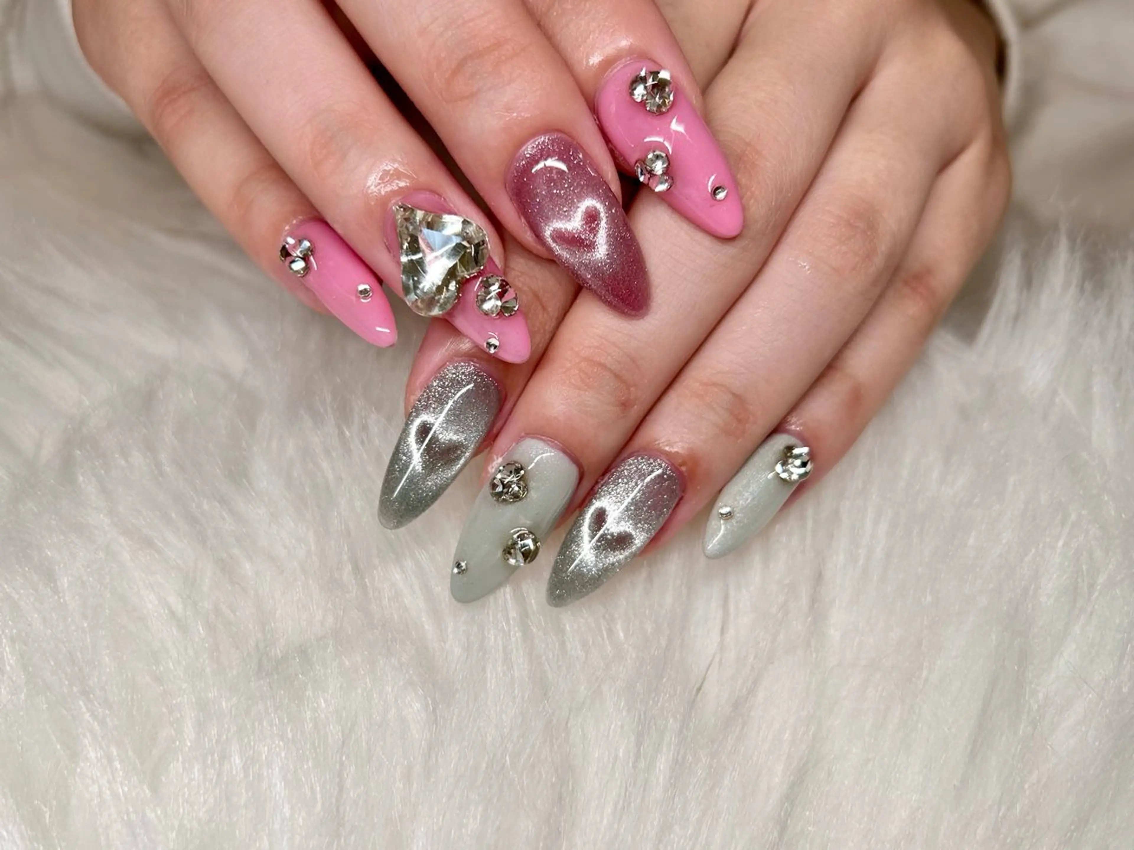 ネイル ハンドネイル joieange MEGUMIのネイルデザイン