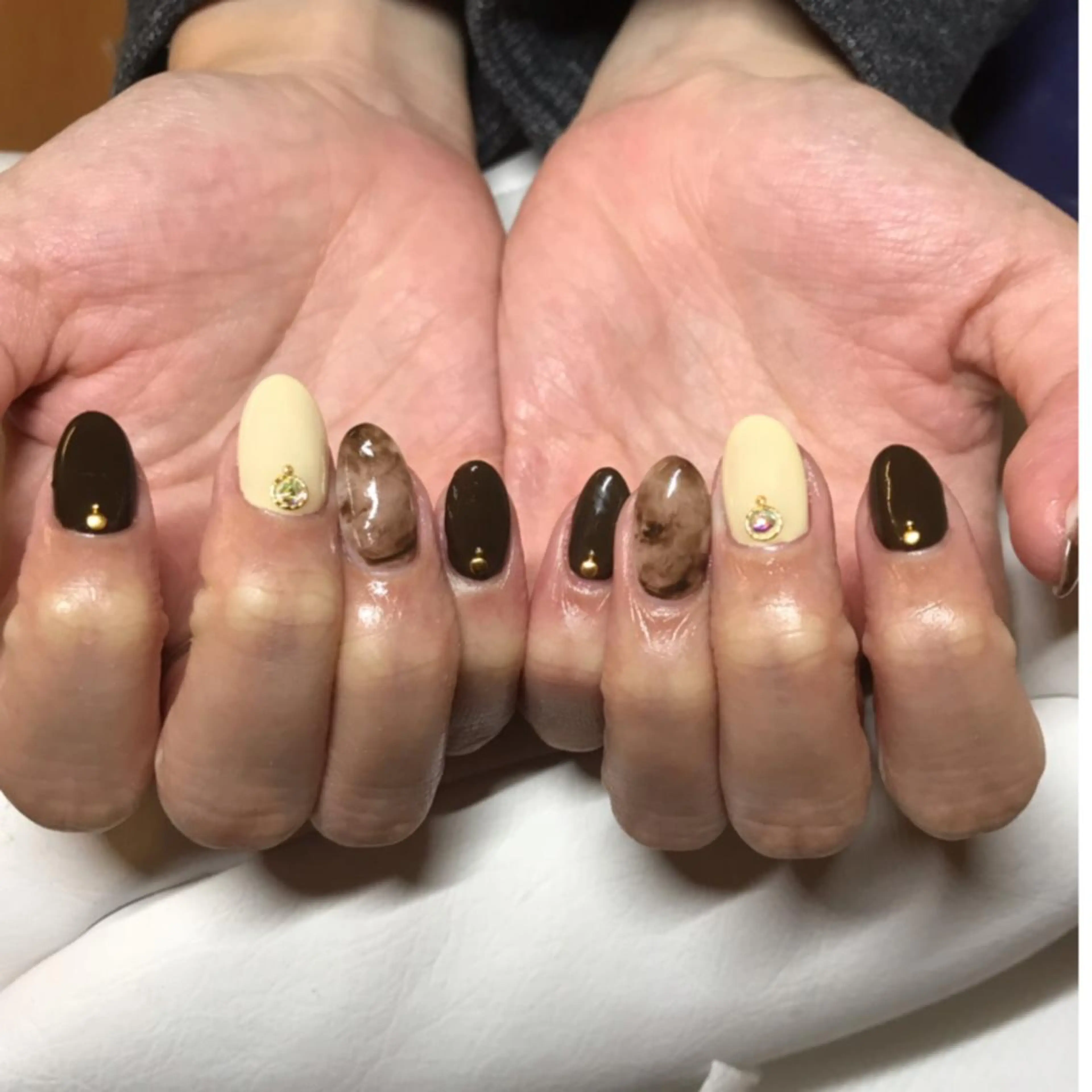 ネイル ハンドネイル nail roomのネイルデザイン