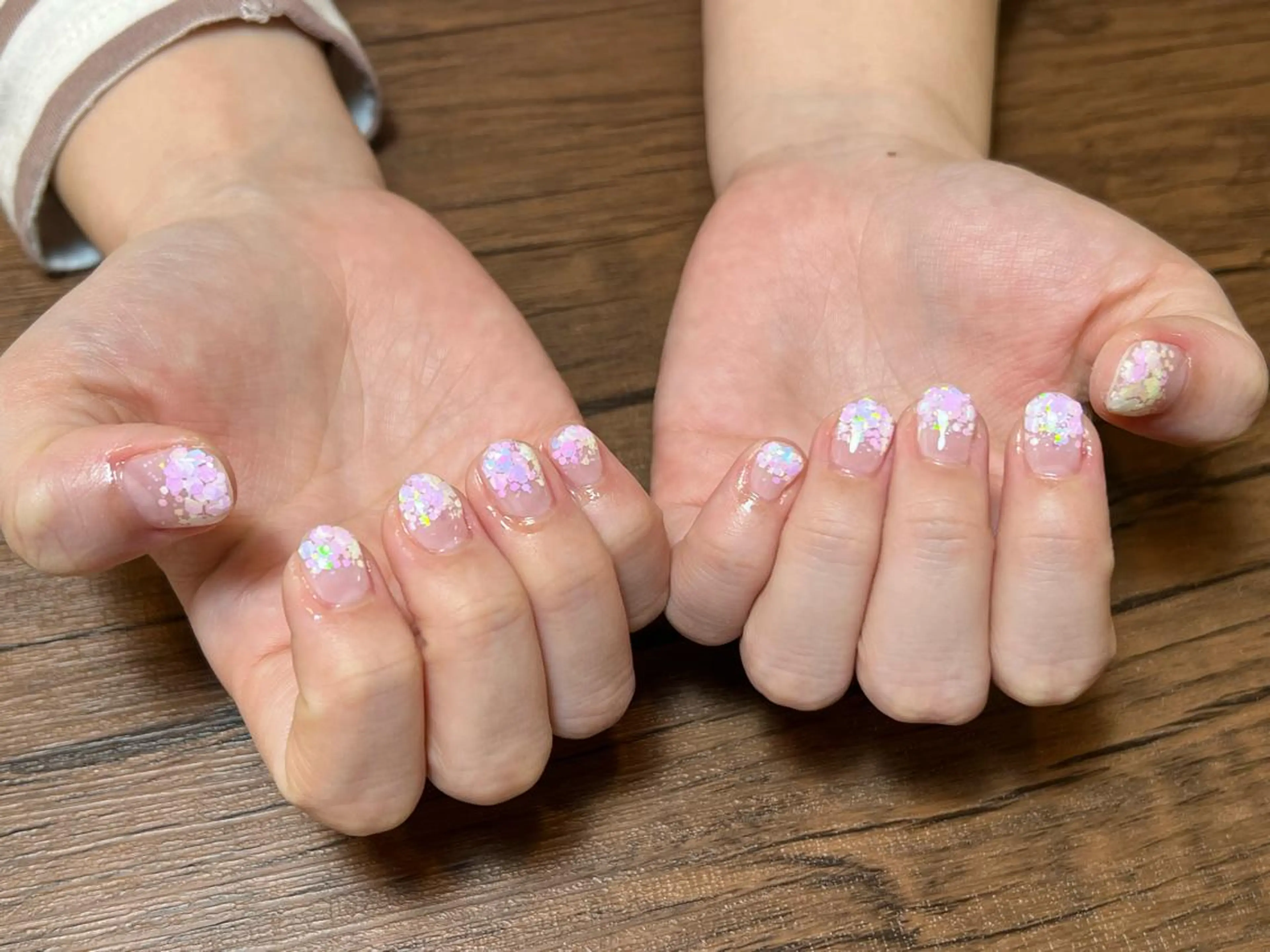 ネイル クリアネイル ラメ(グリッター) ラメグラデーション オフのみ(ネイル) HENRIETTA NAILSALONのネイルデザイン