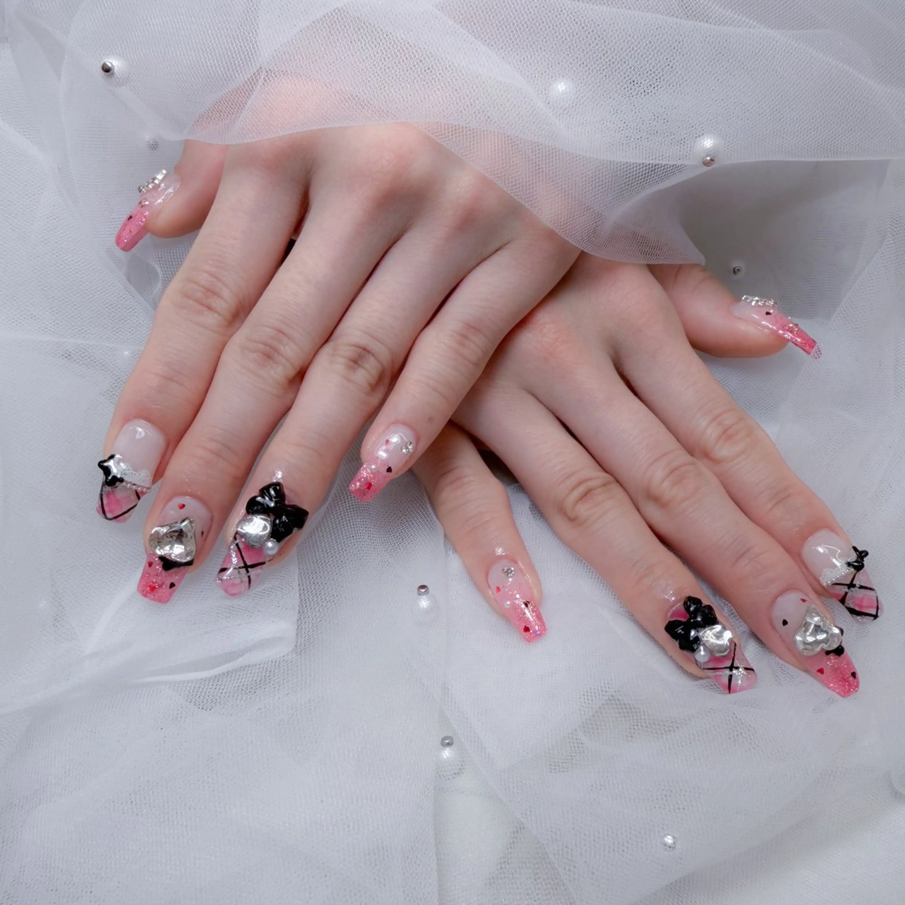 ネイル ハンドネイル Nail Share Salon Mariris所属・ユカ‎𖤐nail 堺筋本町/心斎橋のネイルデザイン