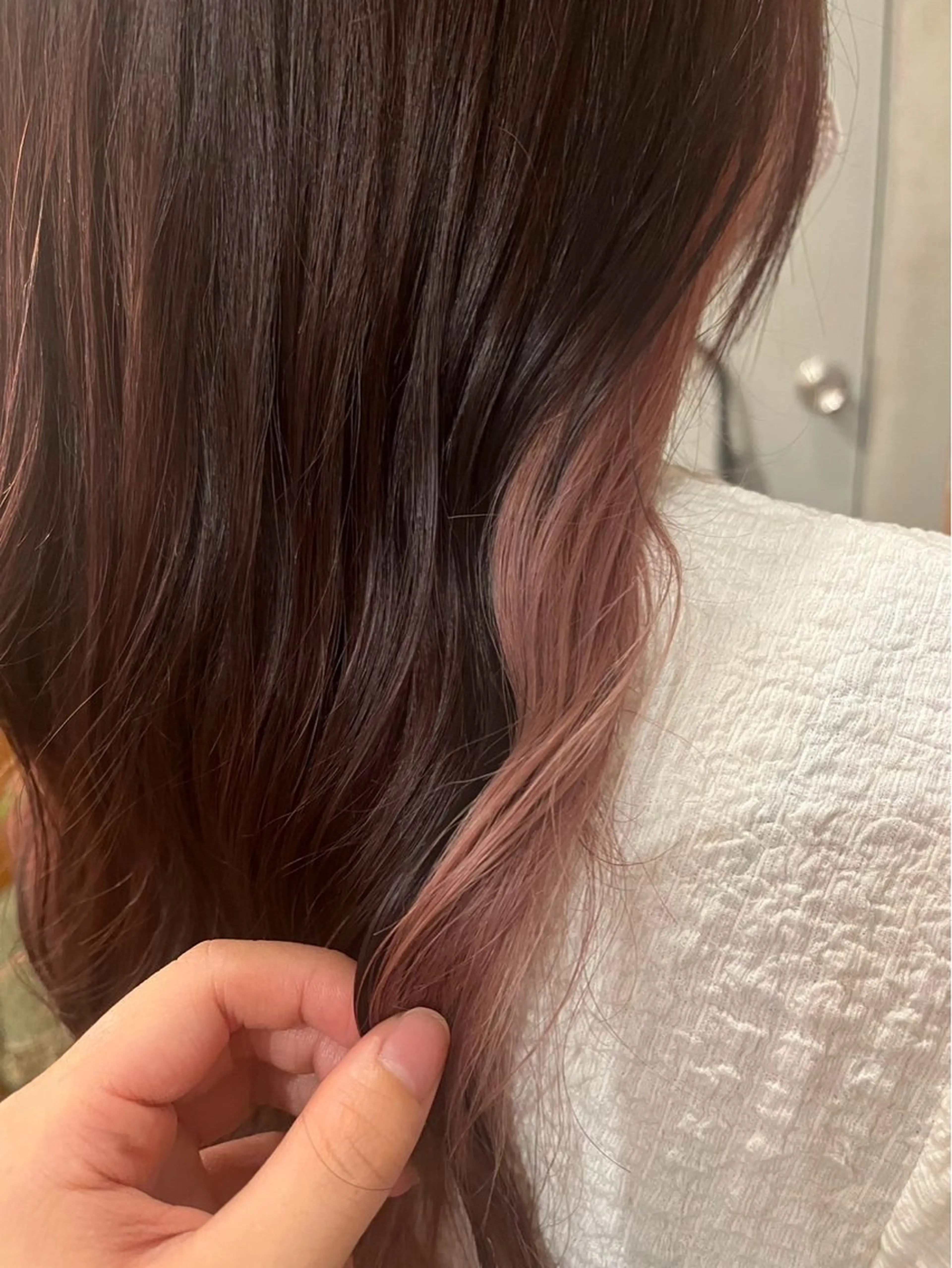 ミディアム カラー インナーカラー -Lattan- 椎葉 智佳のヘアスタイル