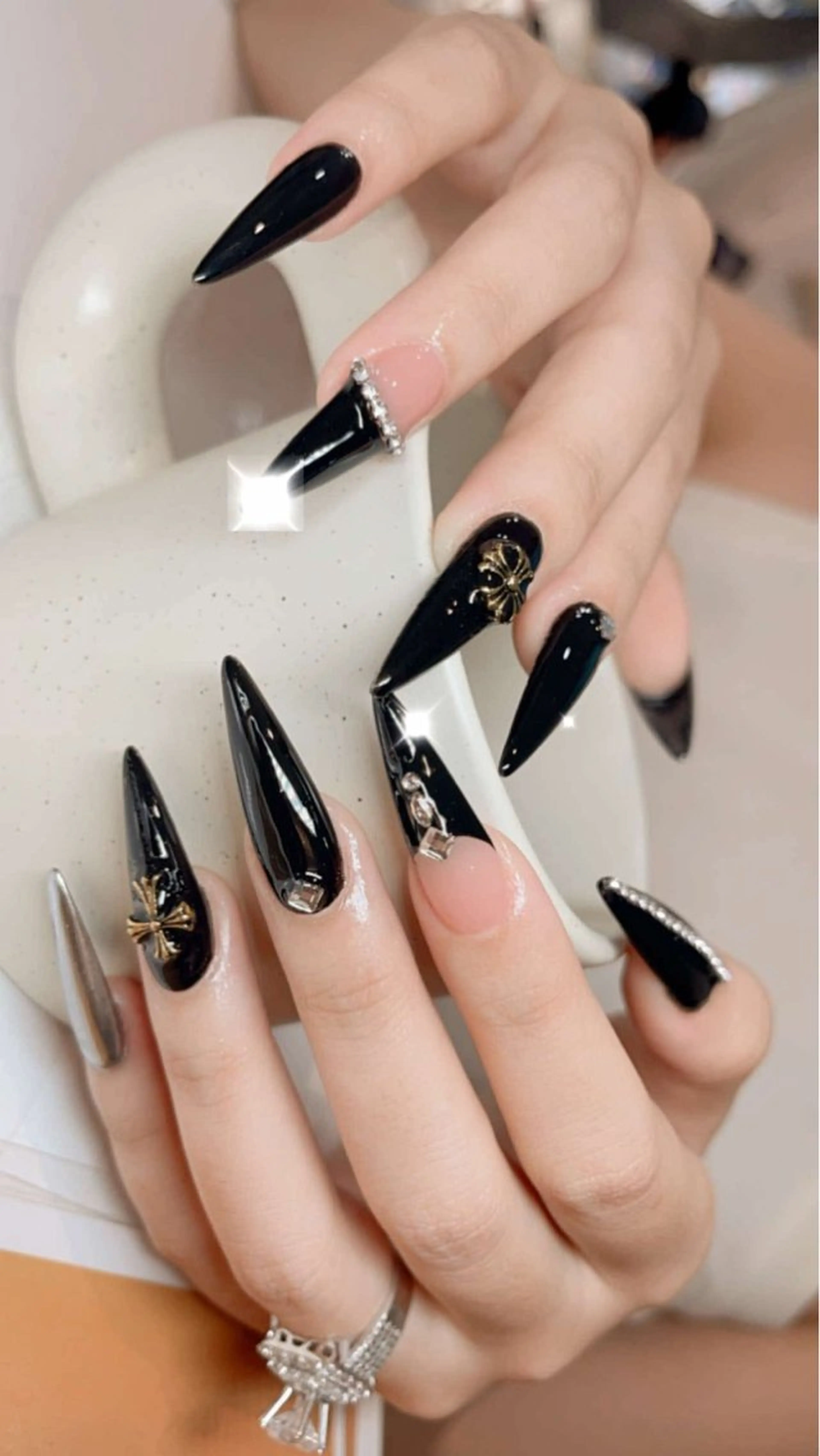 ネイル チークネイル ジェルネイル パラジェル スカルプネイル 春ネイル ハンドネイル MOCHI NAIL 川越東口のネイルデザイン