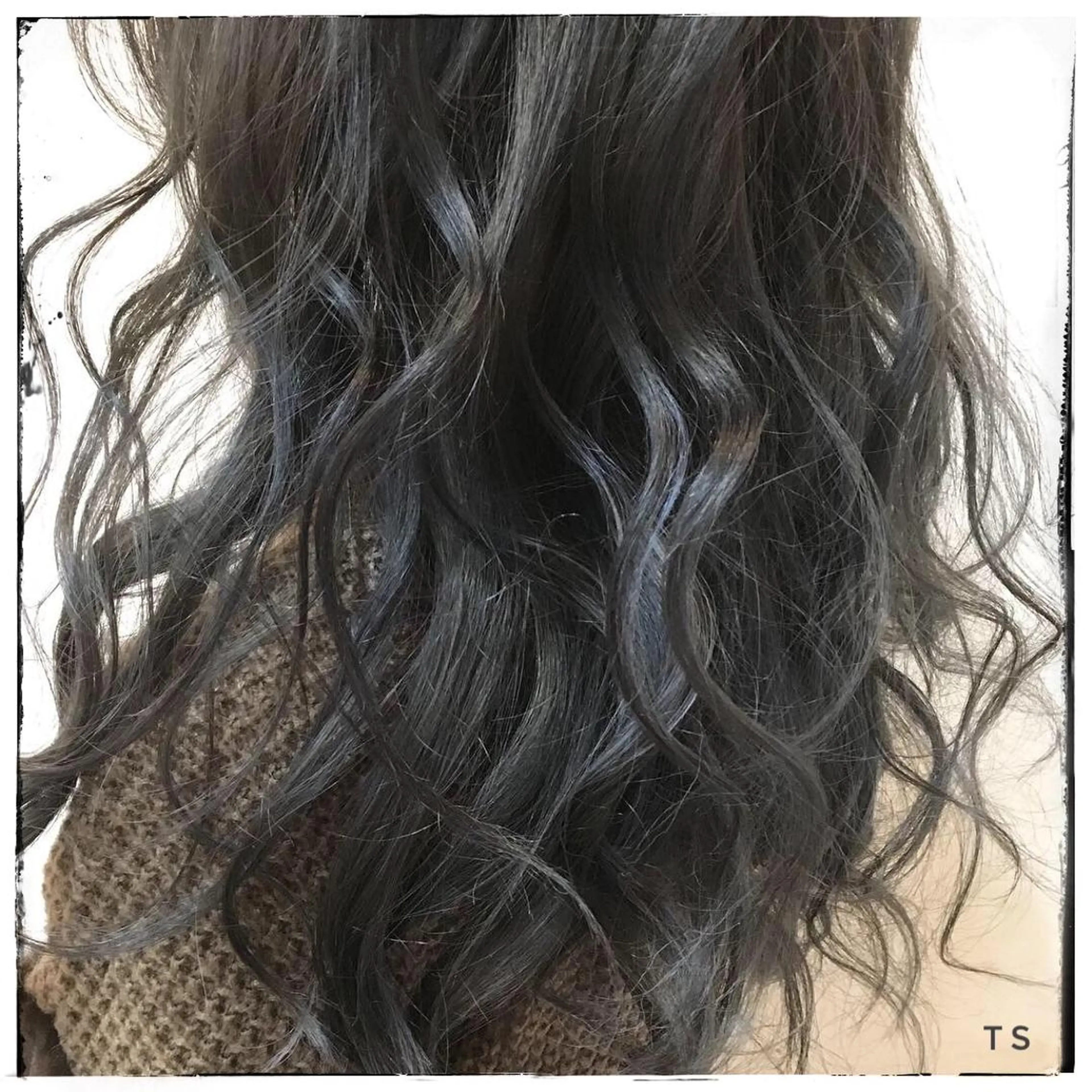 カラー ハイライトカラー ササキ トモシのヘアスタイル