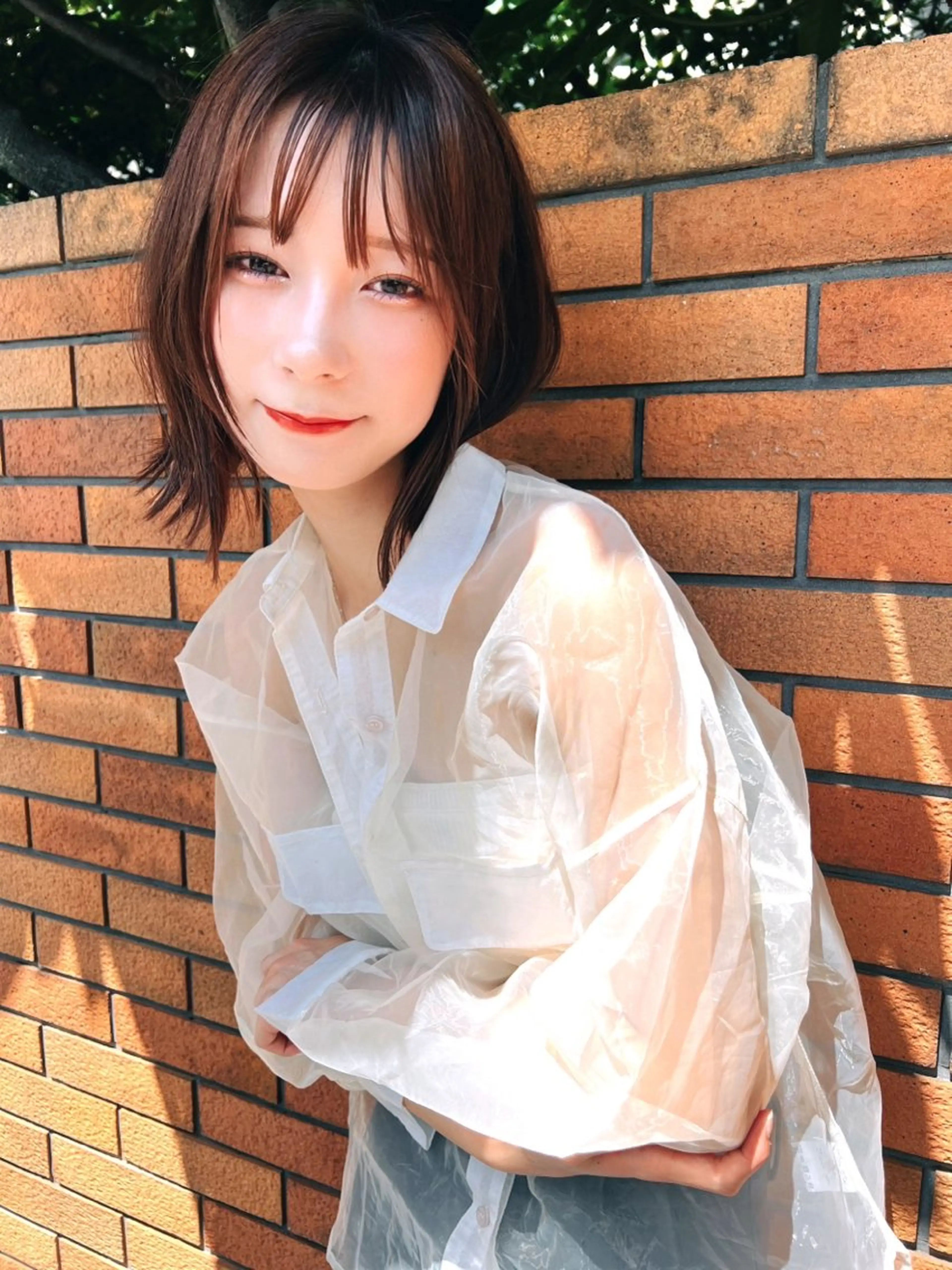 ミディアム ボブ 外ハネヘア MUSASHI ブリーチカラー◎のヘアスタイル