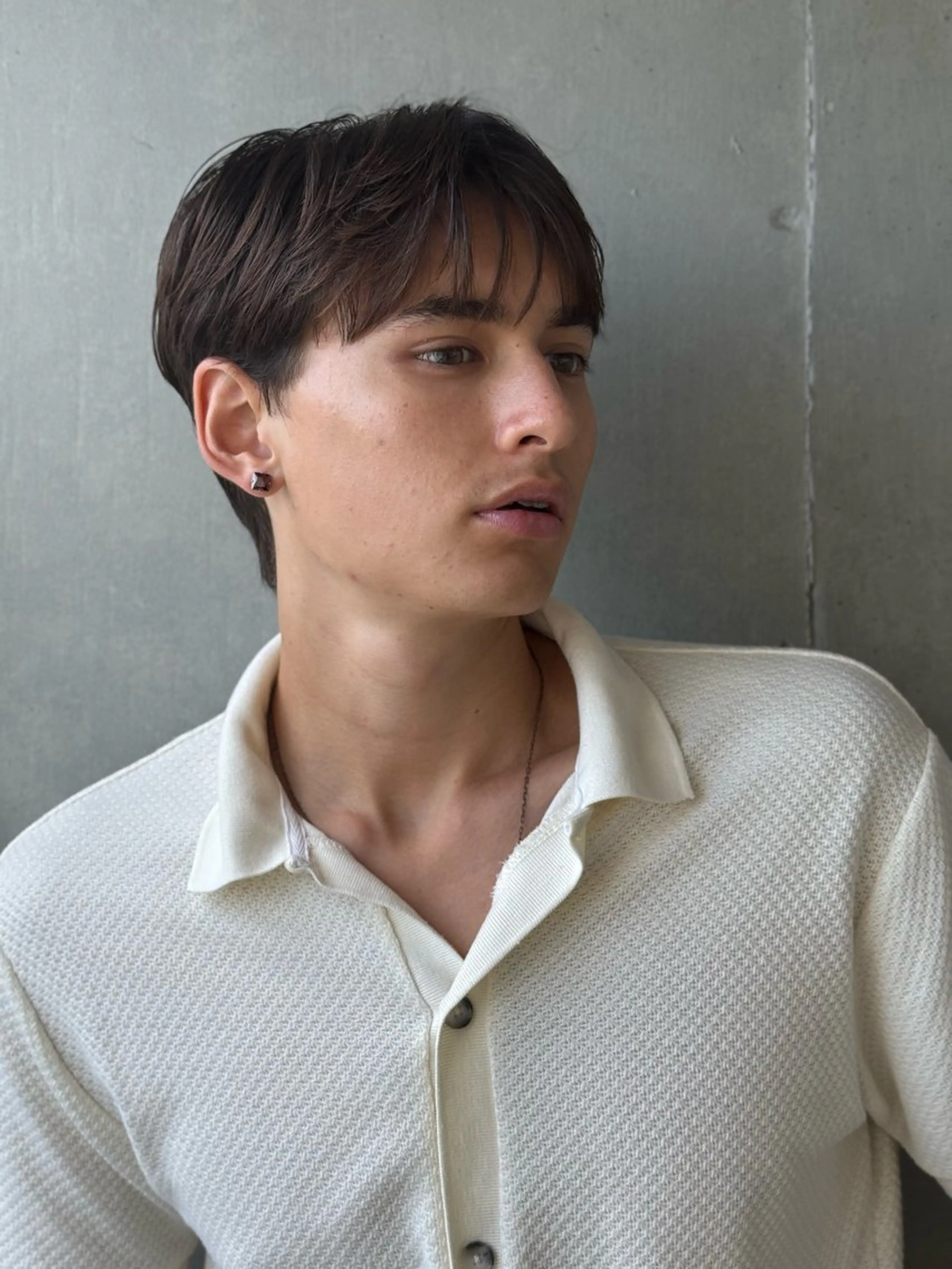 ショート パーマ メンズ カット 縮毛矯正 メンズ職人/センター パート/富沢真斗のヘアスタイル