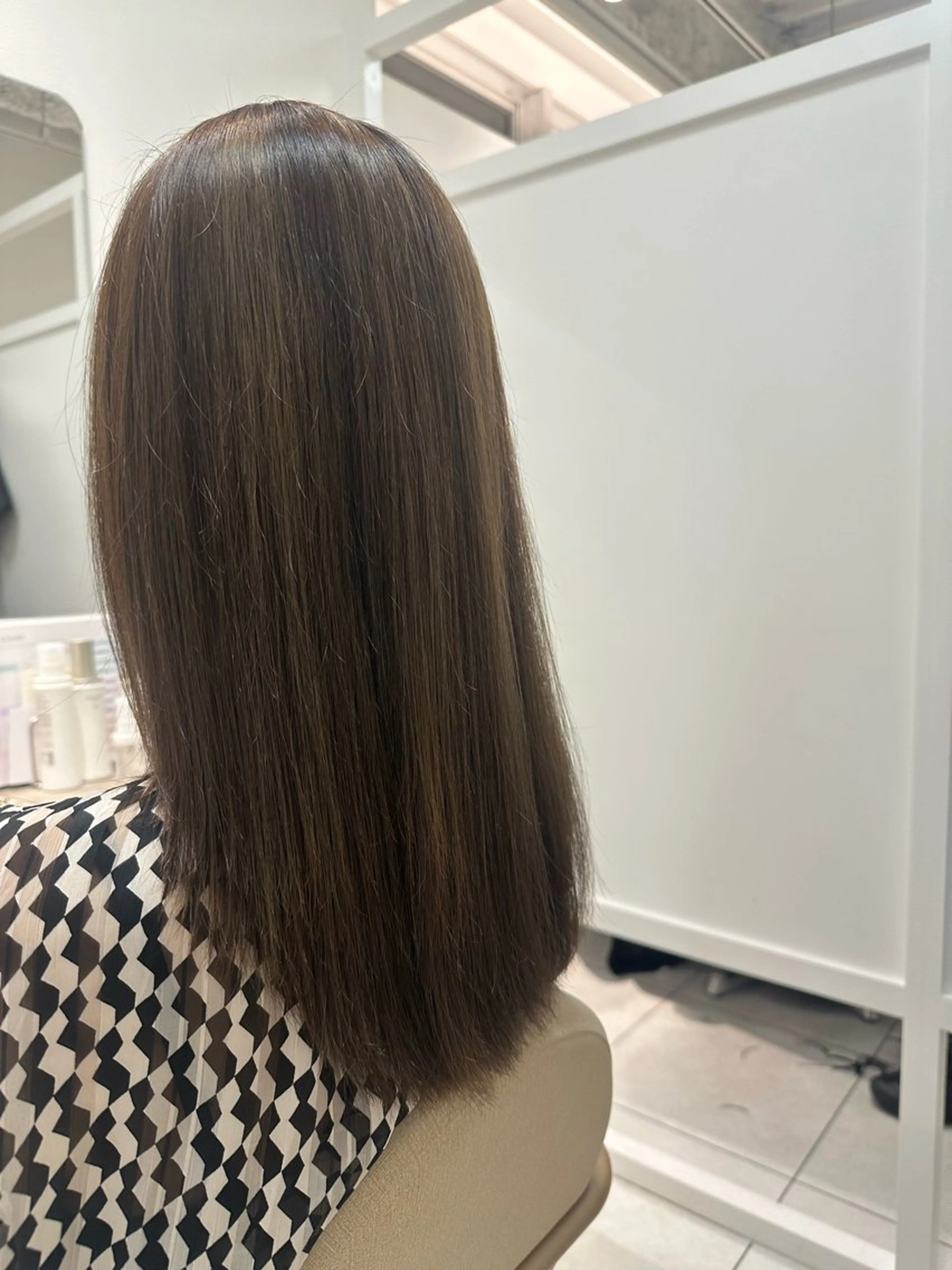 セミロング 🍎暖色/艶髪 /madokaのヘアスタイル