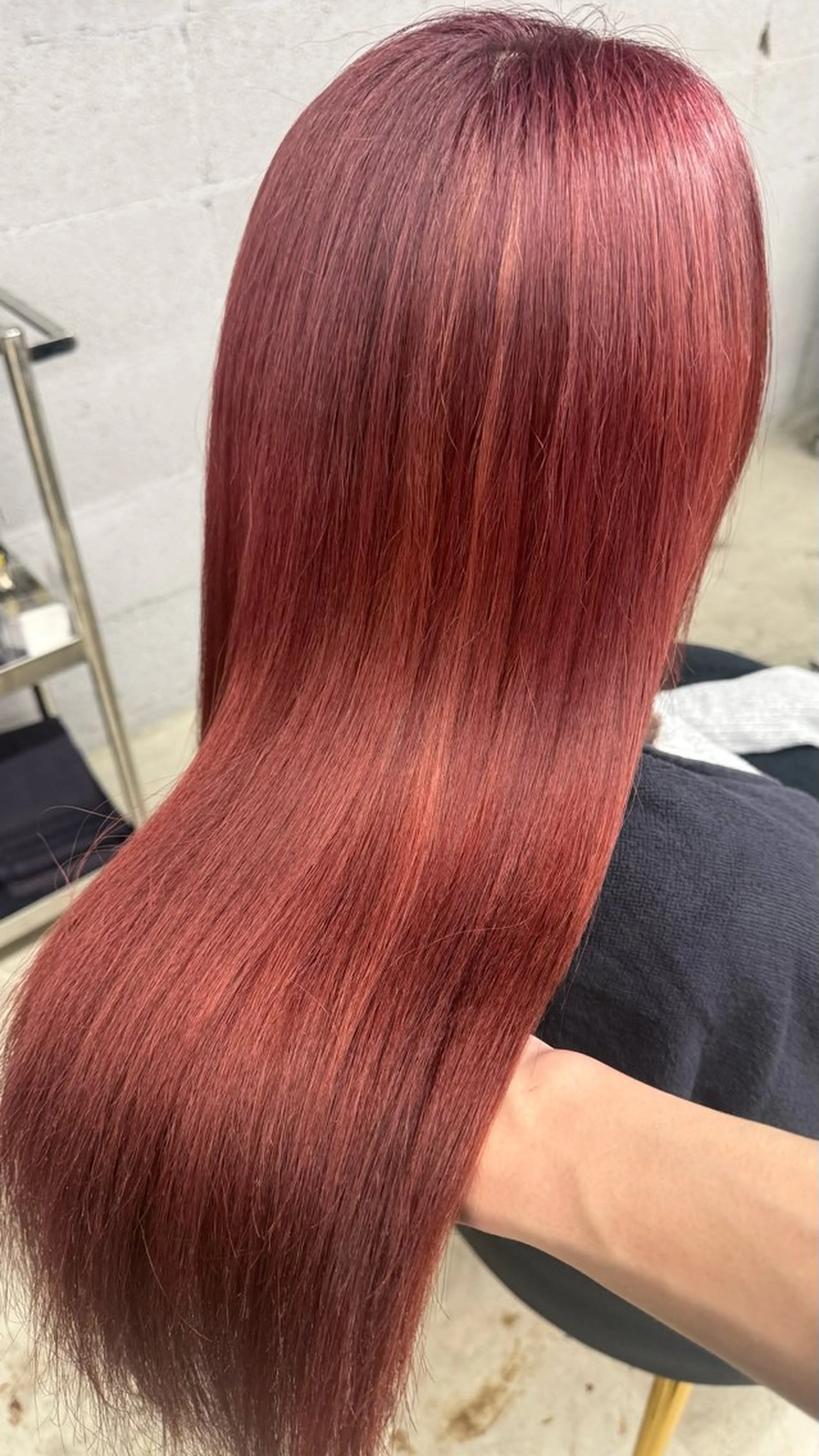 🍯【ハイトーンでも艶と最高の手触り】🌳🌈ブリーチカラー + BASIC INBORN TREATMENT🌈の写真