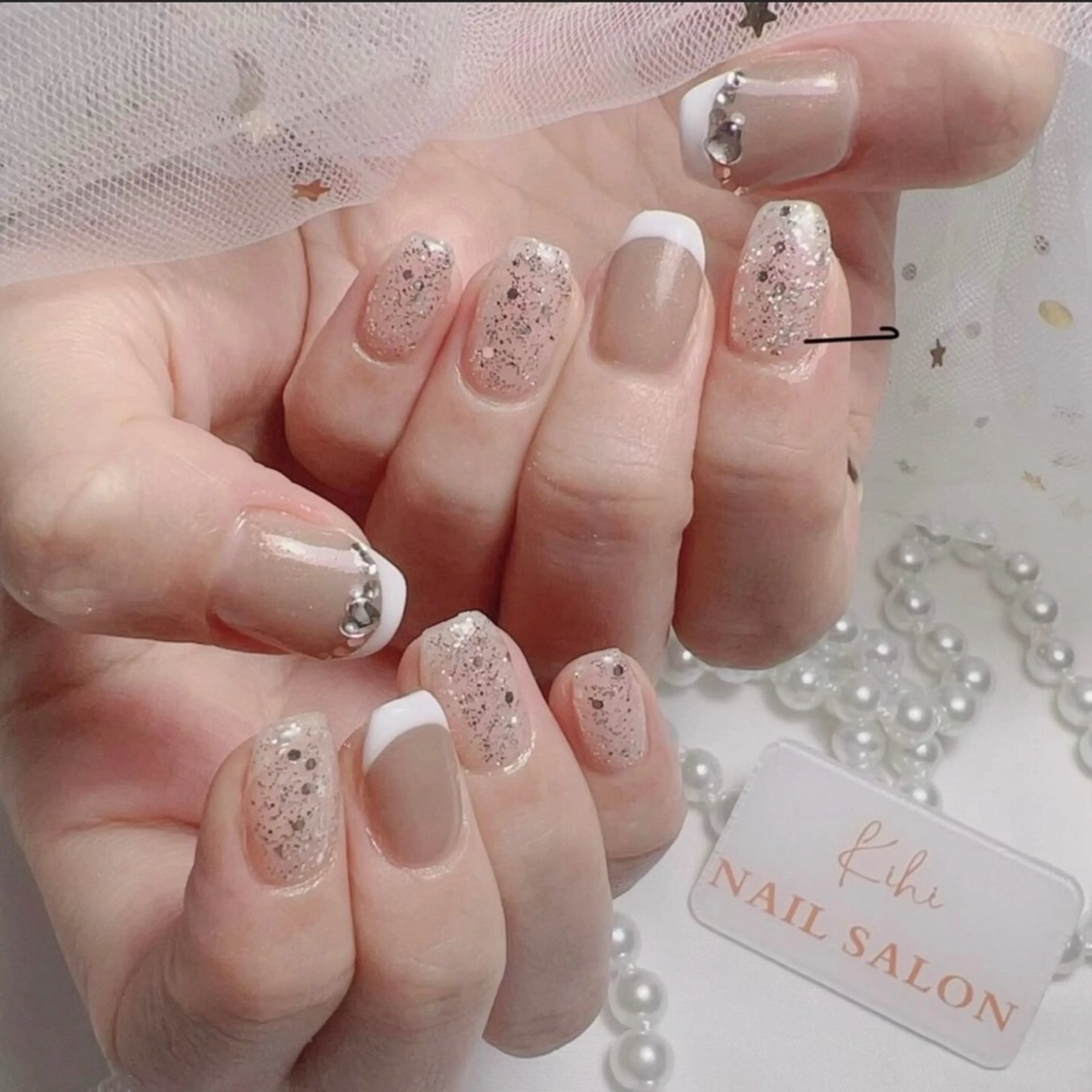 ネイル アートネイル フレンチネイル ジェルネイル グラデーション 韓国ネイル ハンドネイル 💕鈴木ユリ パラジェル/オフ無料のネイルデザイン