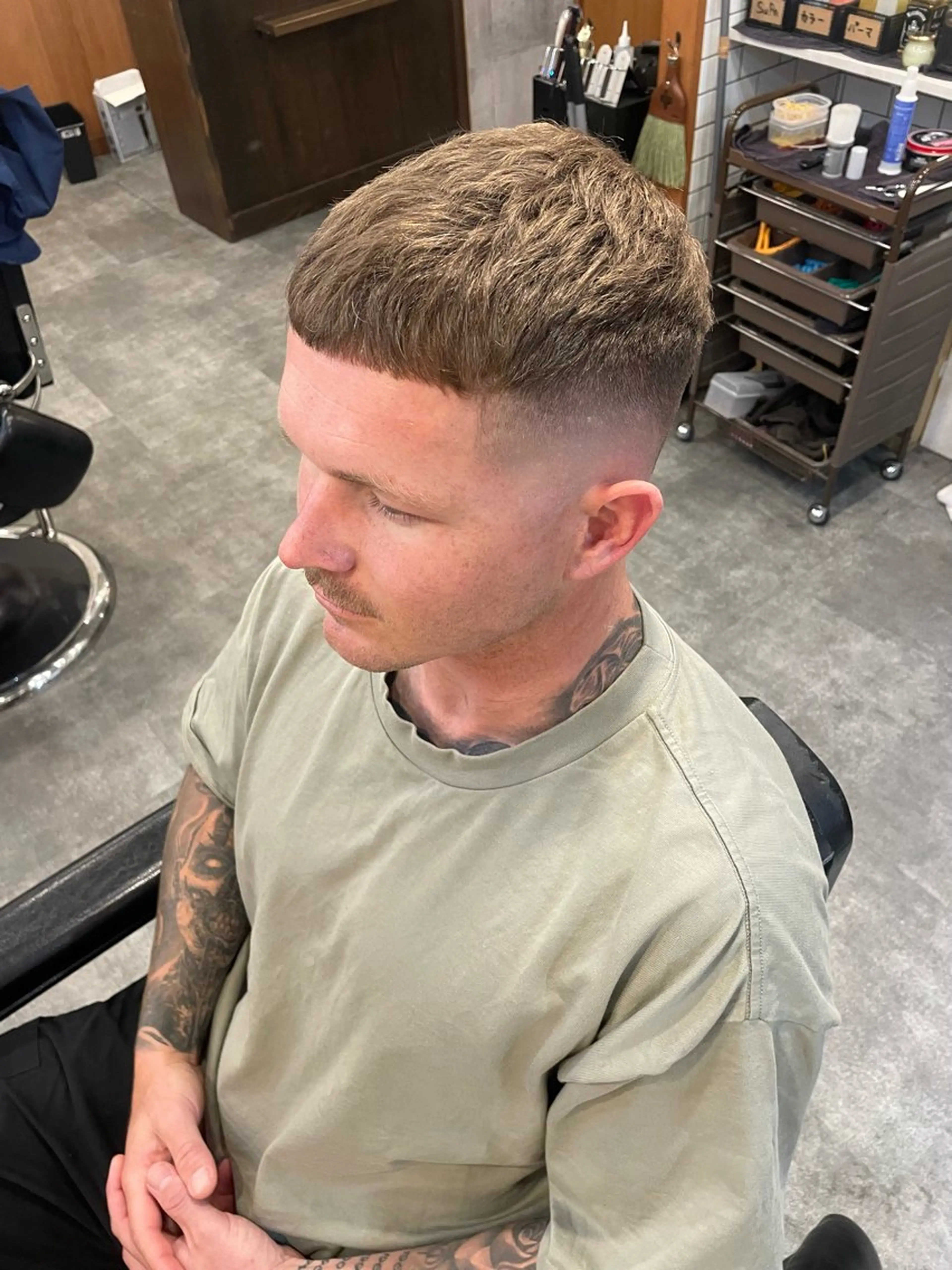 ショート メンズ フェードカット BLAZEMAN所属・石毛 李奈のヘアスタイル