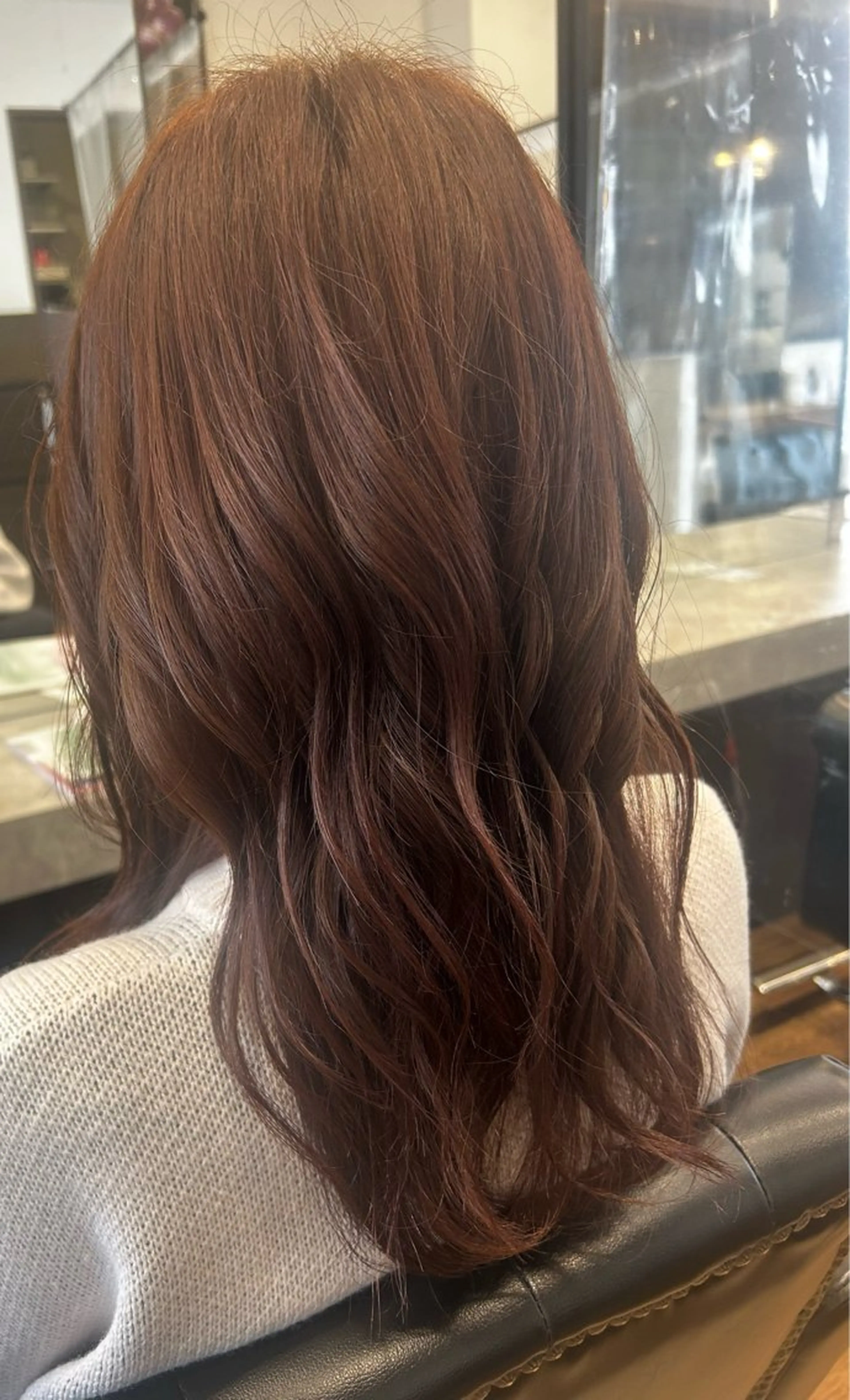ロング カラー 美容しょうへいの店所属・吉川 茉由子のマツエク・マツパデザイン