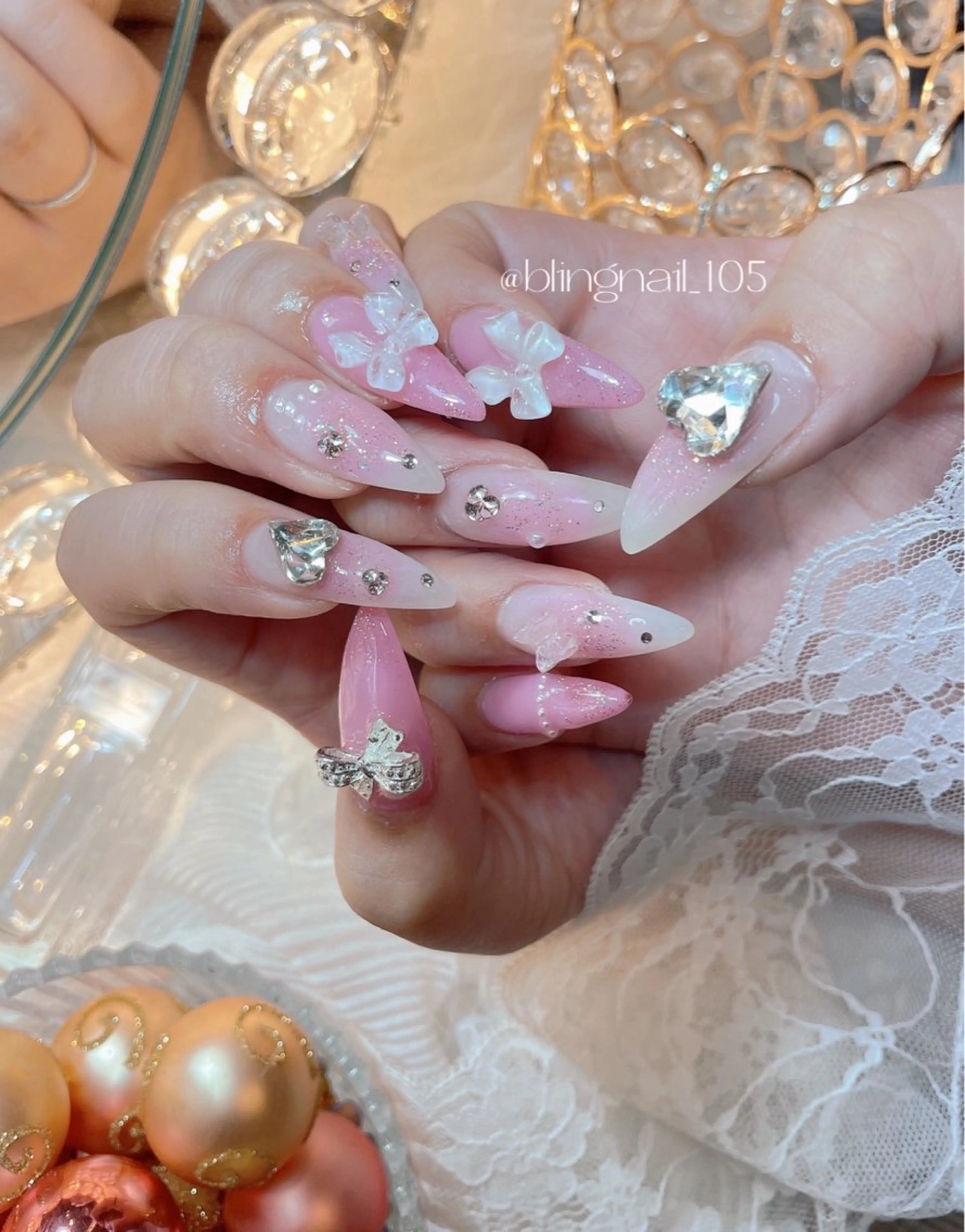 ネイル 23時まで❤︎韓国、 ワンホンネイルのネイルデザイン