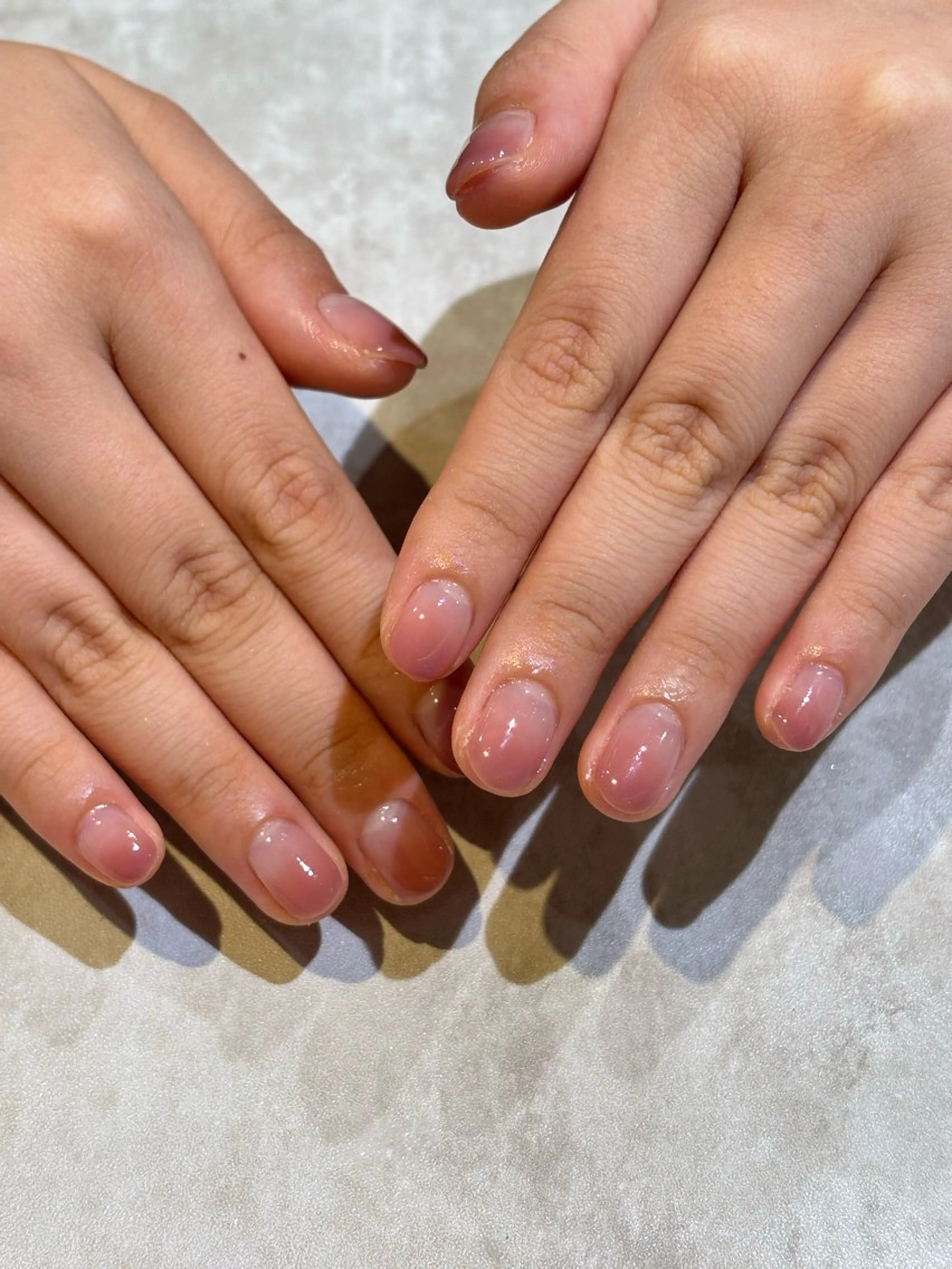 ハンド オフあり カラーグラデーションの写真