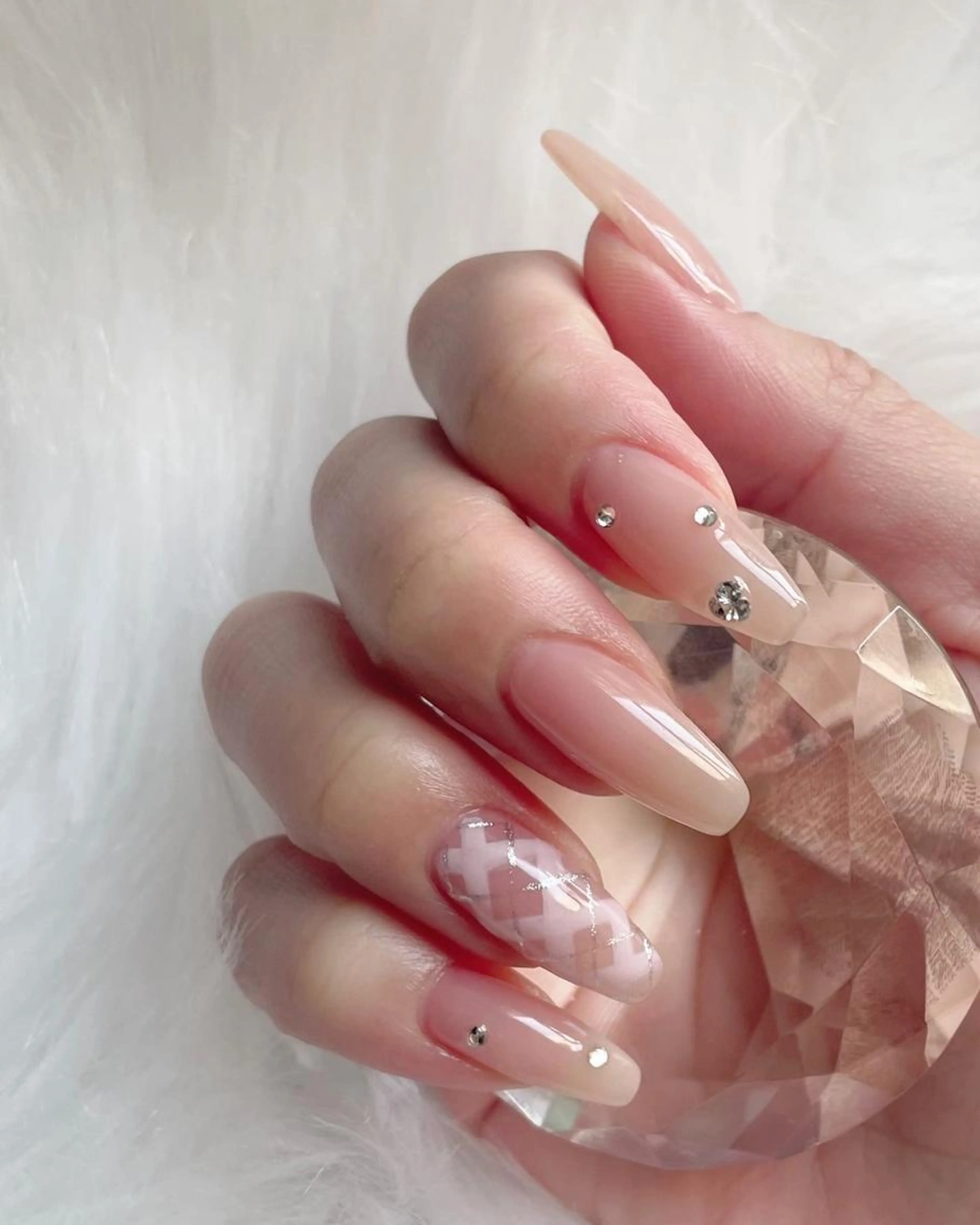 【オフなしの方】最強うるつや◇大人可愛いチェックネイル◇の写真