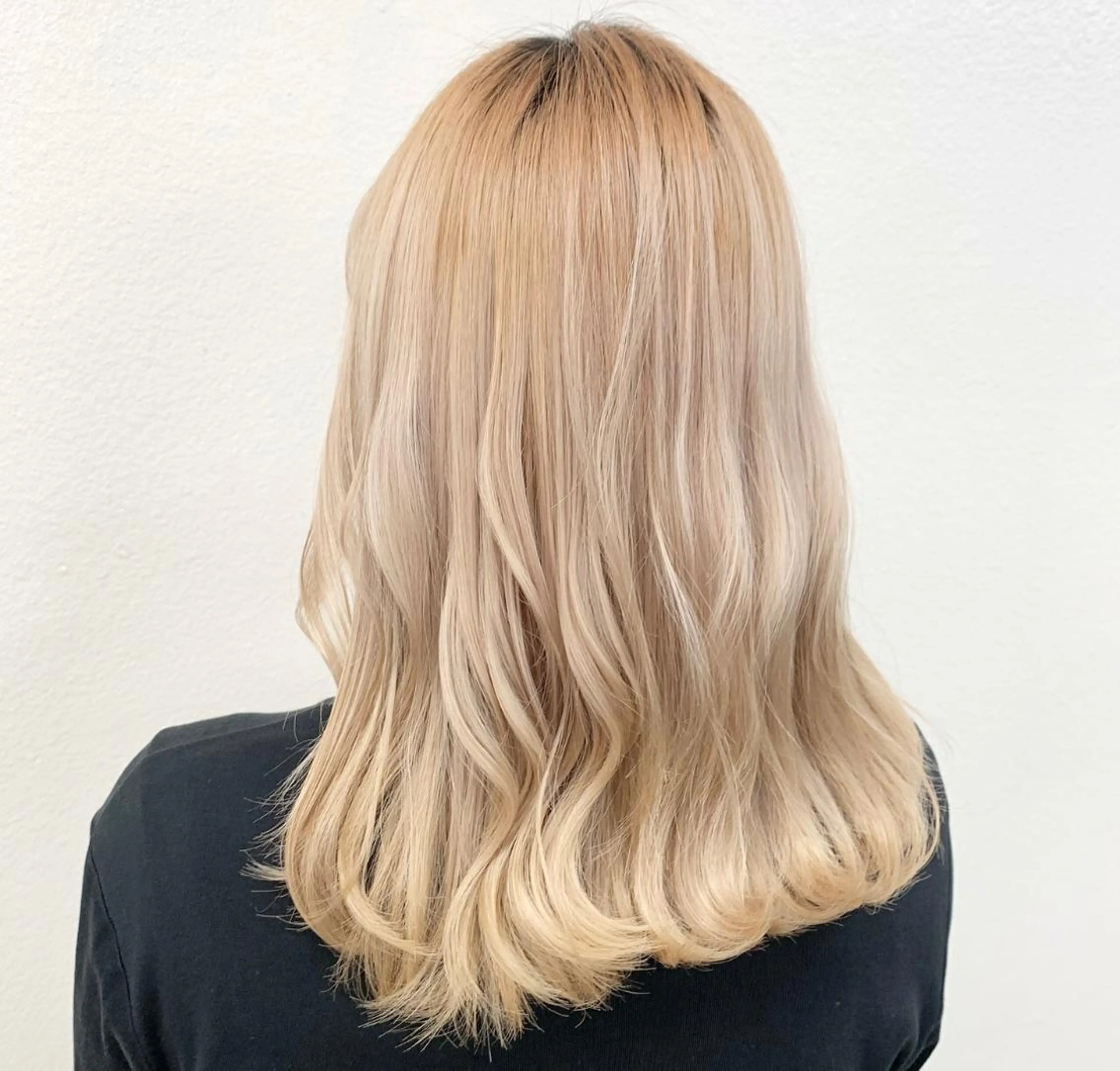 セミロング カラー ao.eyelash SHIORIの眉毛・アイブロウイメージ