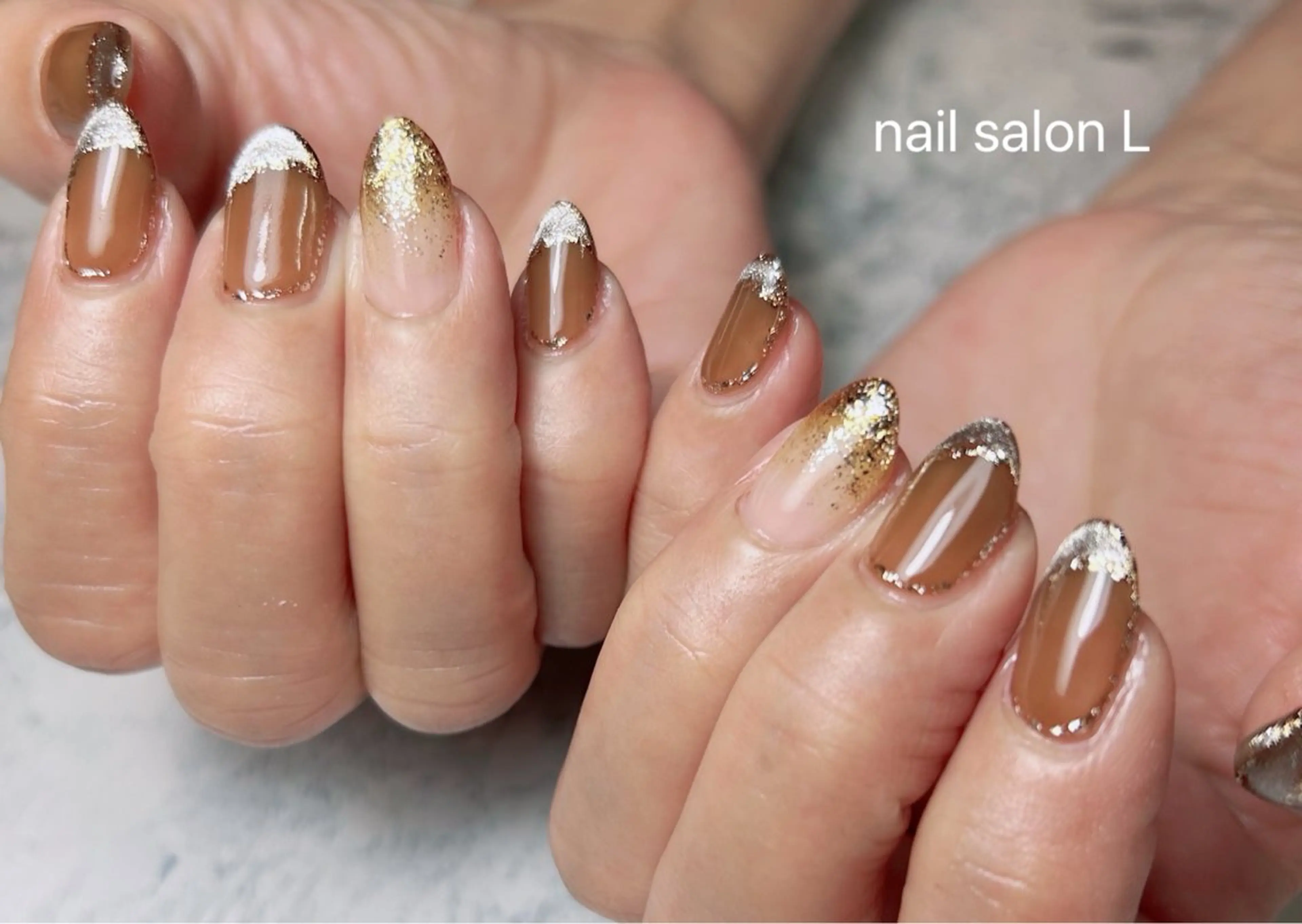 ネイル フレンチネイル マグネットネイル マグネットフレンチ ハンドネイル 吉川市 ネイルサロンLのネイルデザイン