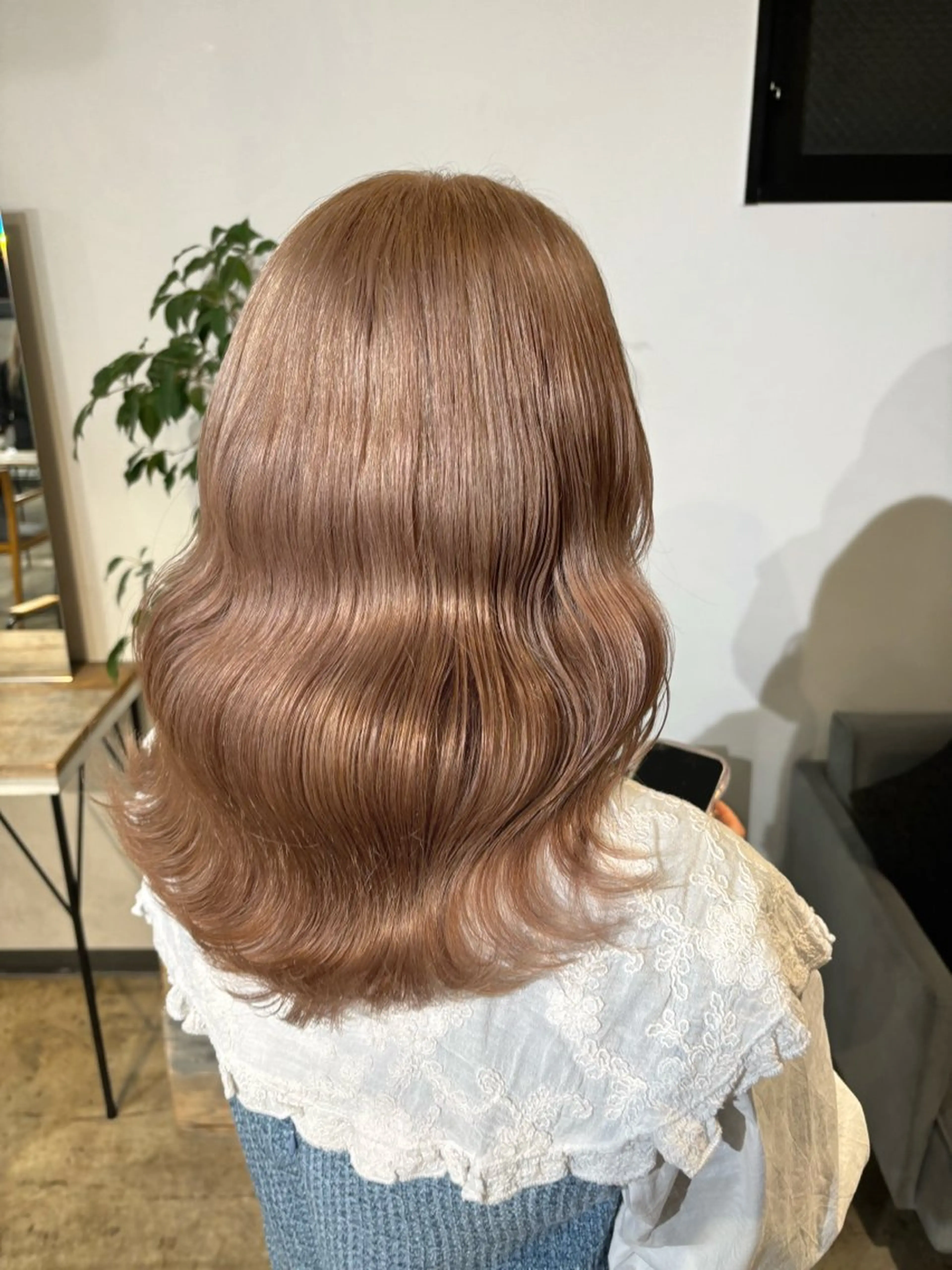 セミロング カラー ベージュカラー ブリーチ ケアブリーチ ダブルカラー グレージュ 暖色カラー🍒 ケアブリーチ/akiのヘアスタイル