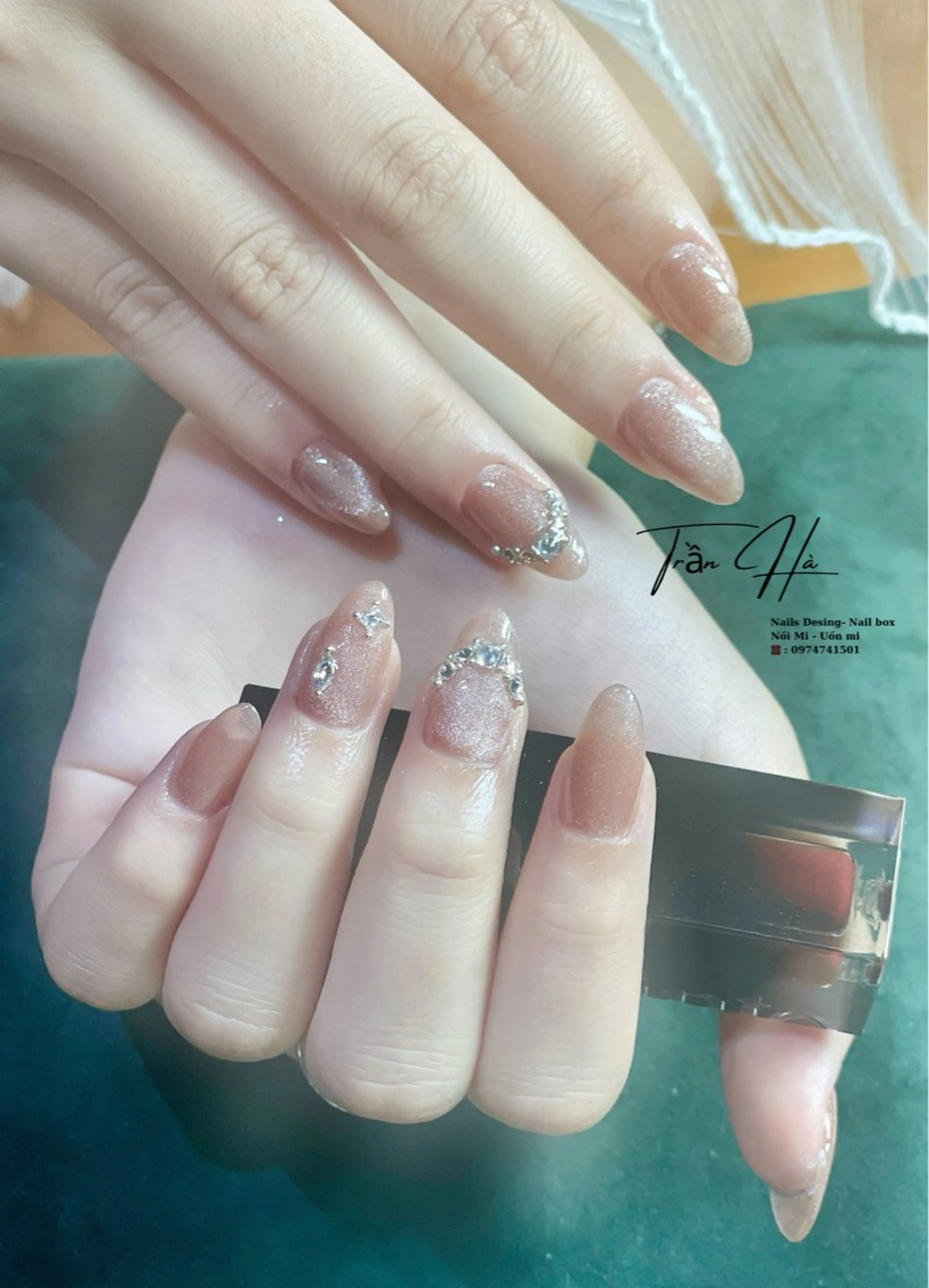 セミロング Mymy Nail (ハー)のネイルデザイン