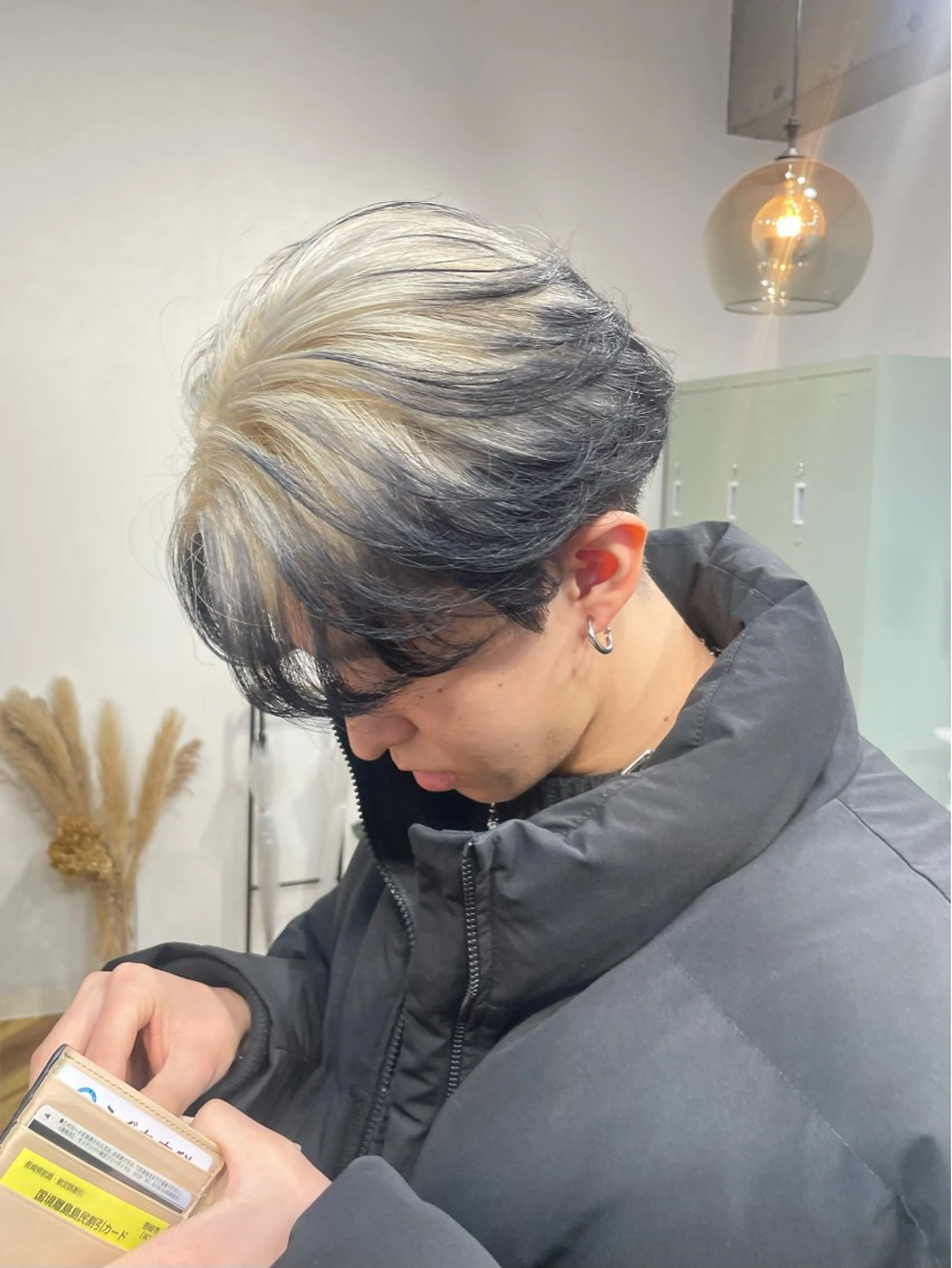 ショート カラー メンズ 黒髪 ブロンド ヘアカラー lani hair salon所属・SHOTO ハイトー ン/デザインカラーのヘアスタイル