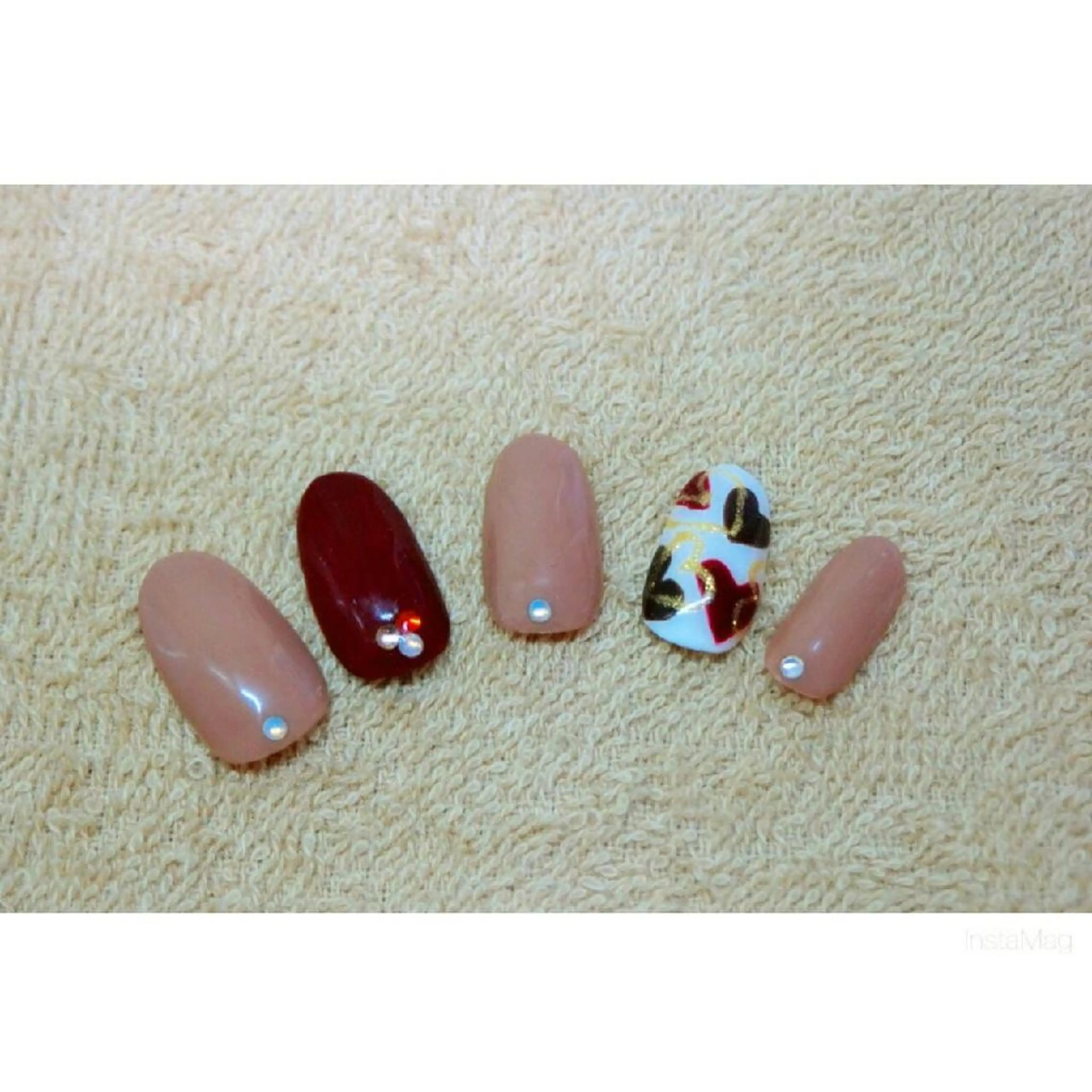 ネイル 痛ネイル/ワンホン/ フィルイン/長さだしのネイルデザイン