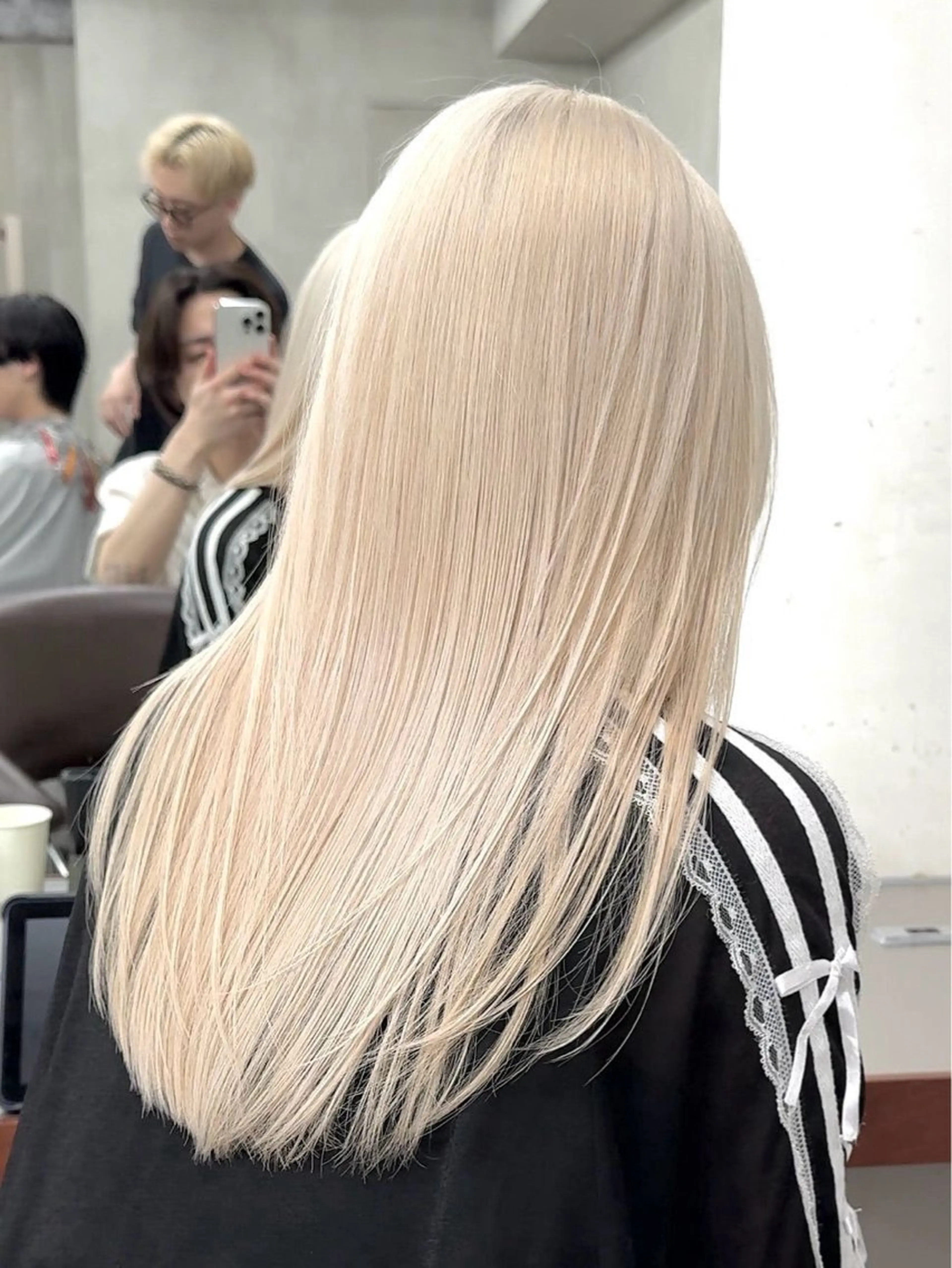 ロング カラー ヘアカラー 🔥キョウスケ 🔥のヘアスタイル