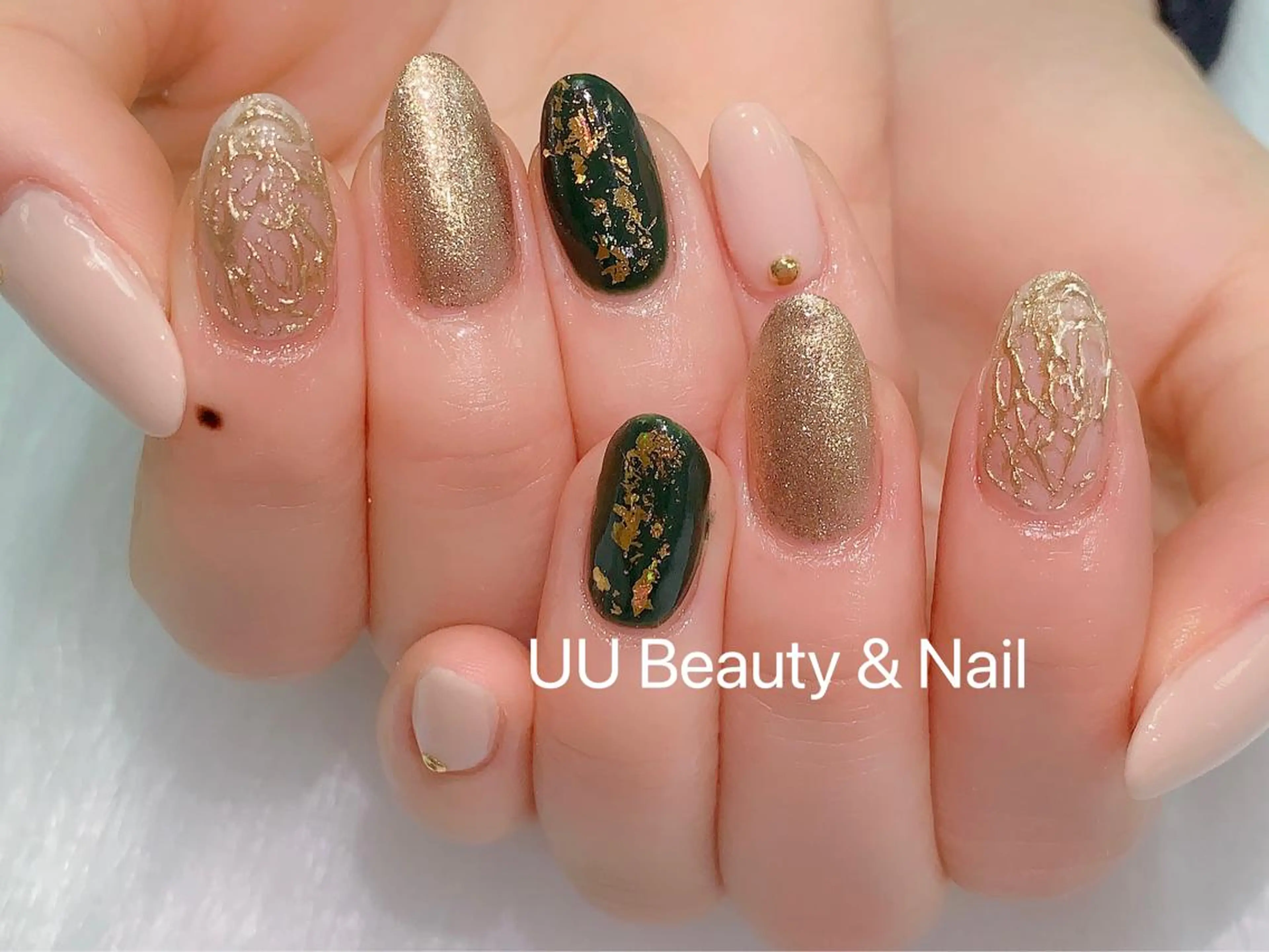 ネイル UU Salon所属・UU ゆきのネイルデザイン