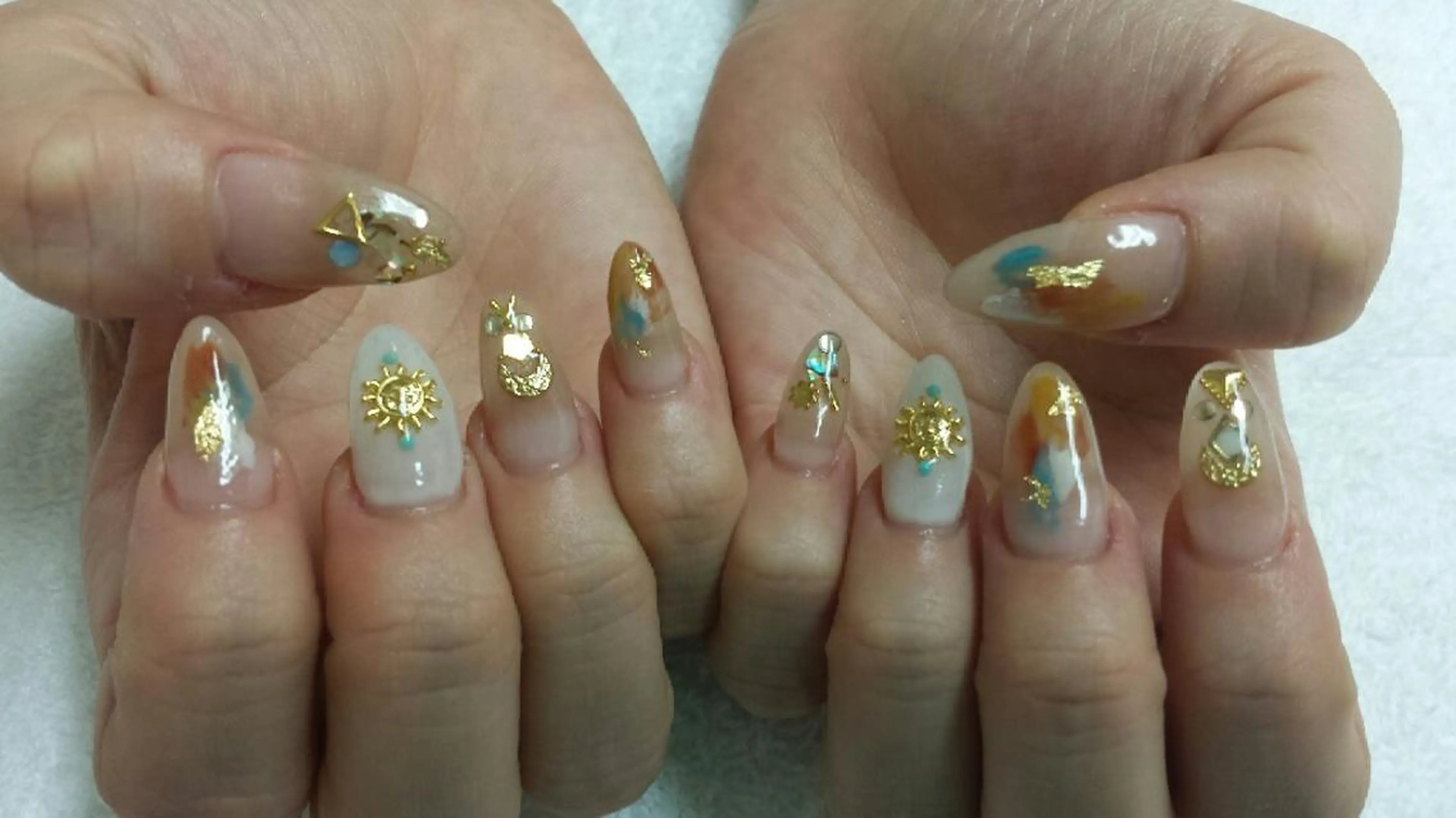 ネイル 河野ちえ (雑誌掲載サロン)のネイルデザイン