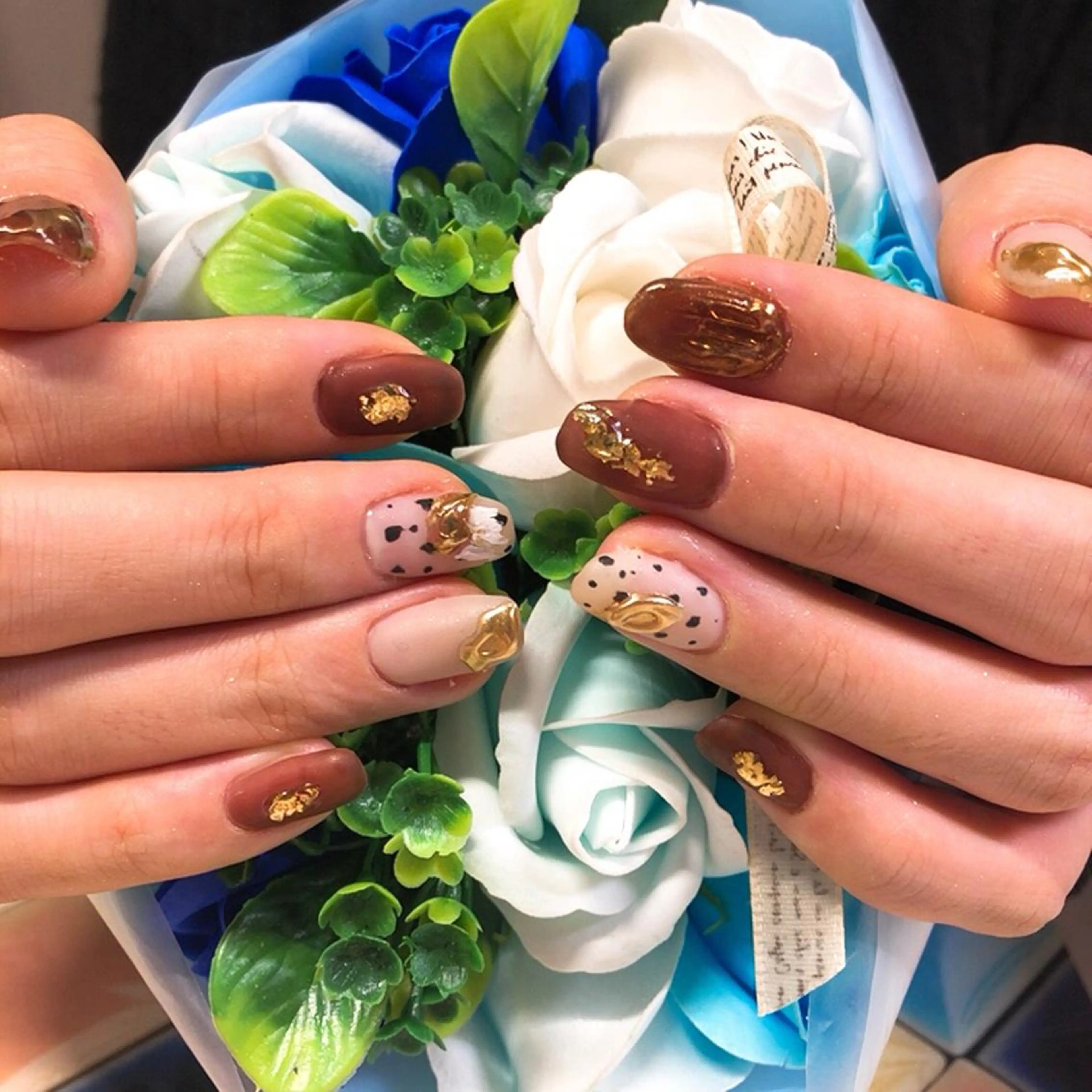 ネイル 持ち込み ニュアンスネイル 奥園 良恵のネイルデザイン