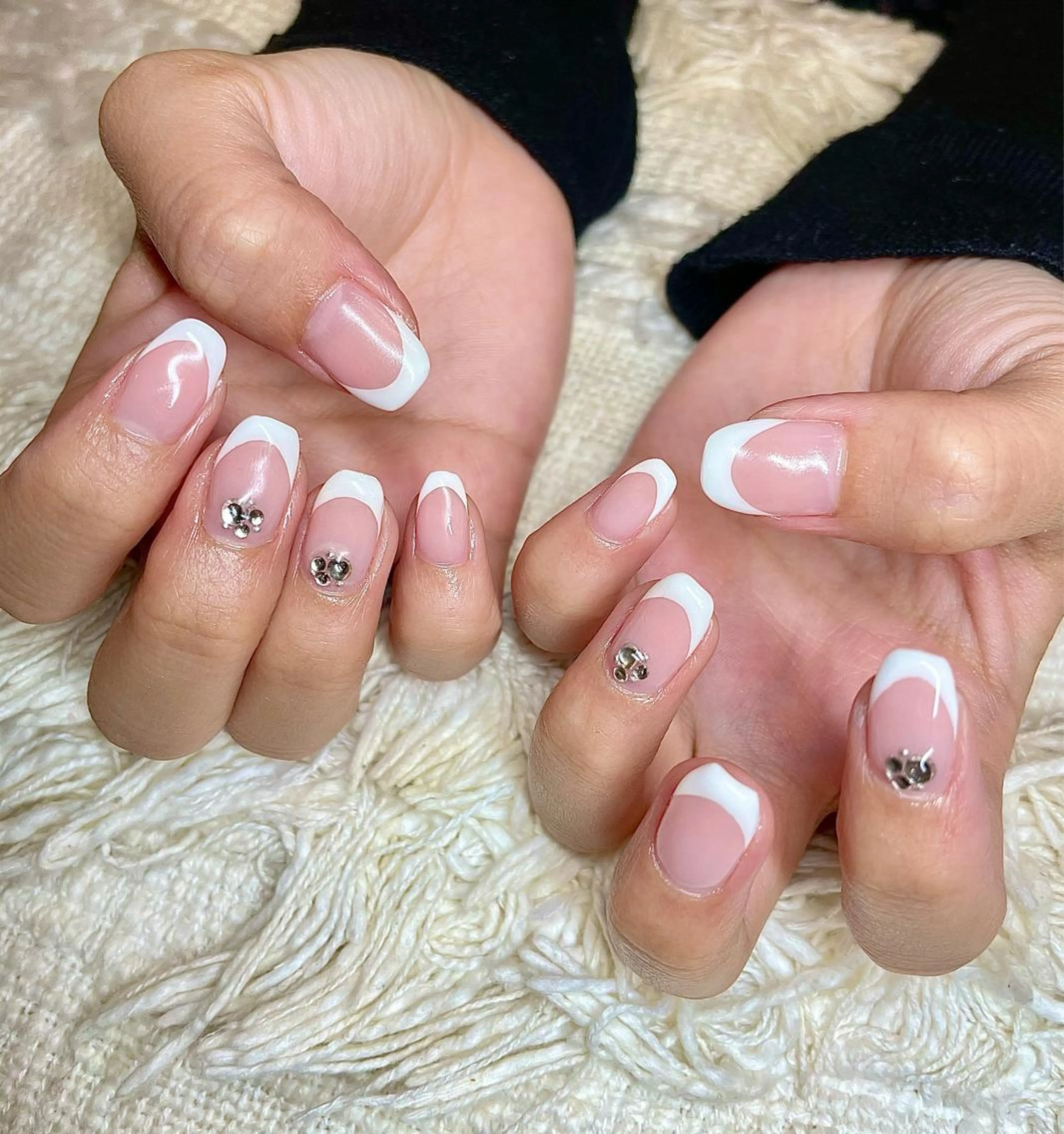 ショート カラー パーマ ヘアアレンジ メンズ キッズ ネイル マツエク・マツパ フレンチネイル nail&eye Aoのマツエク・マツパデザイン