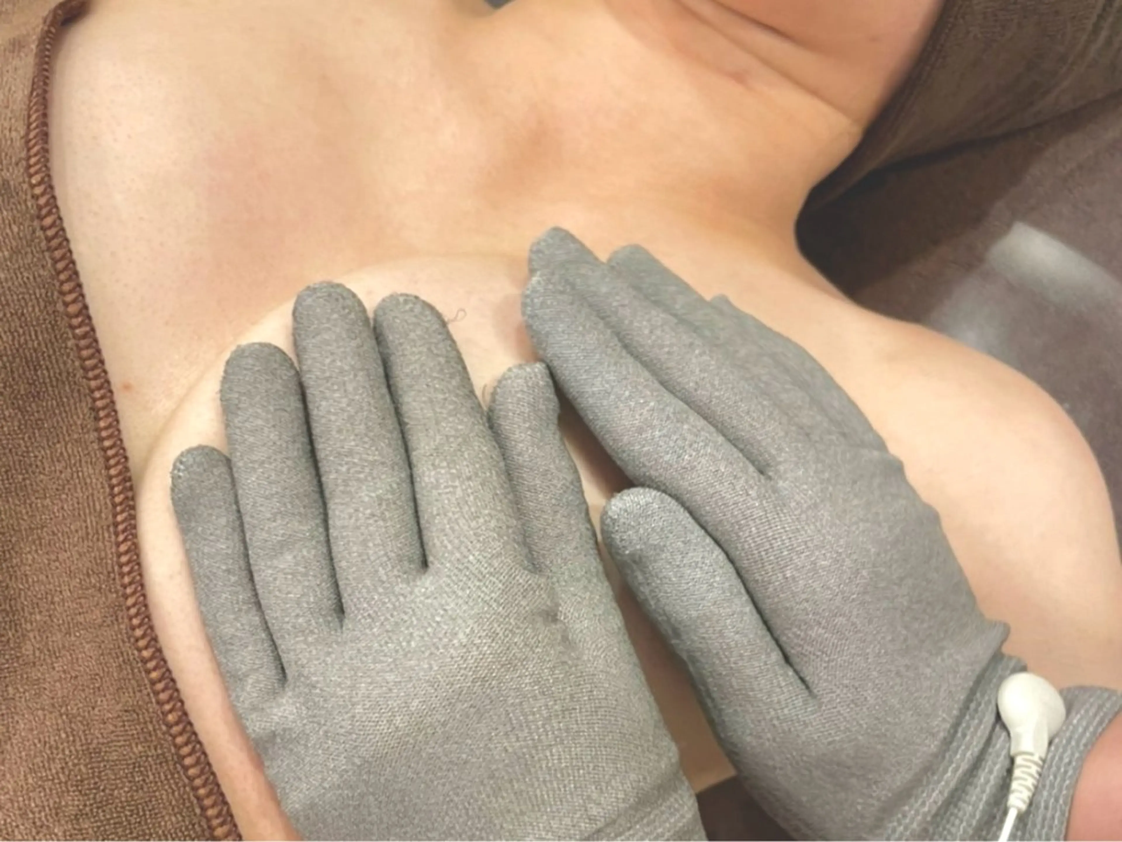 【1月先行／30名限定】何をやっても変わらなかった方のためのバスト×背面筋膜リリース　¥1,980の写真