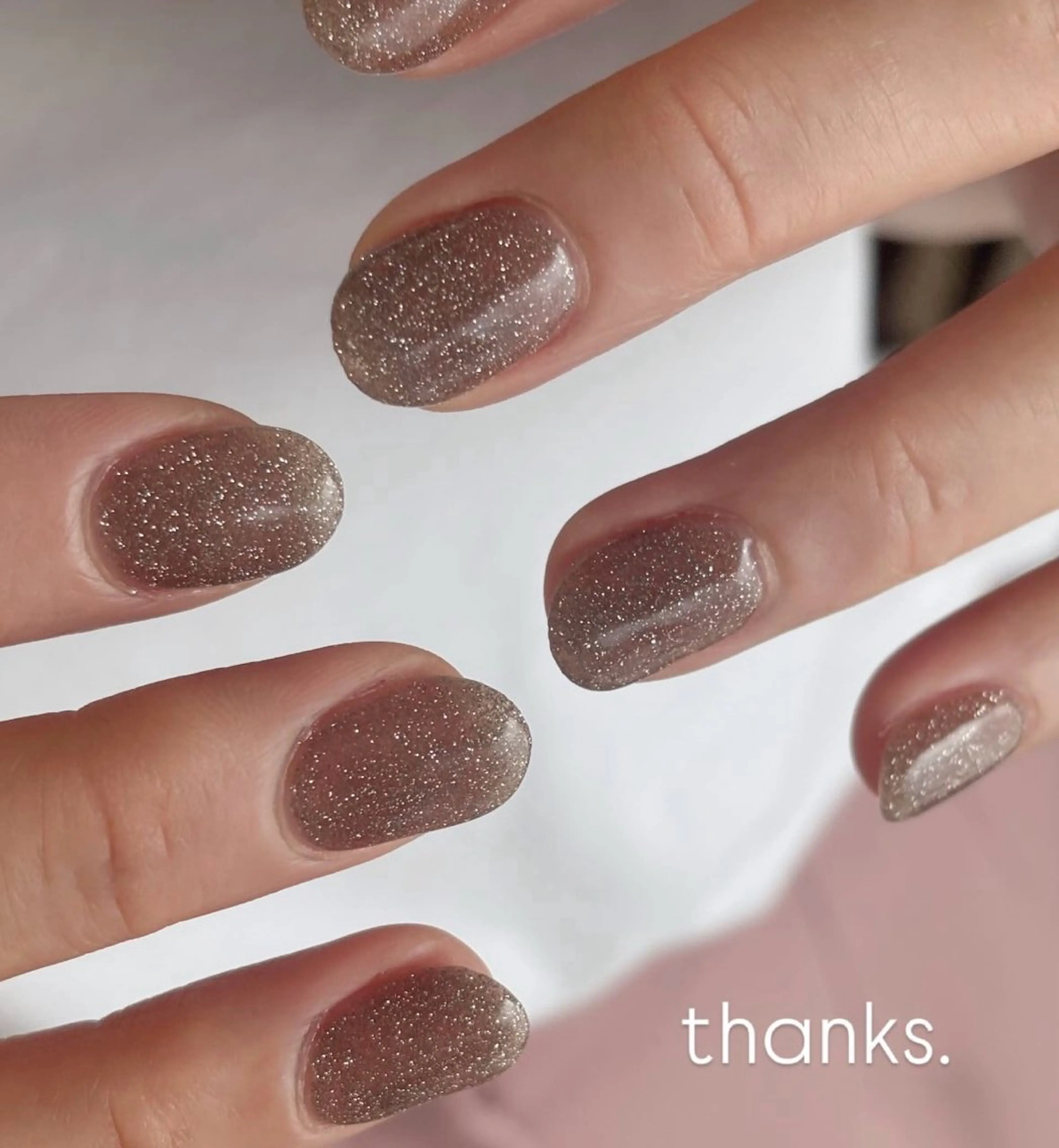 ネイル フラッシュネイル .8 HAREのネイルデザイン