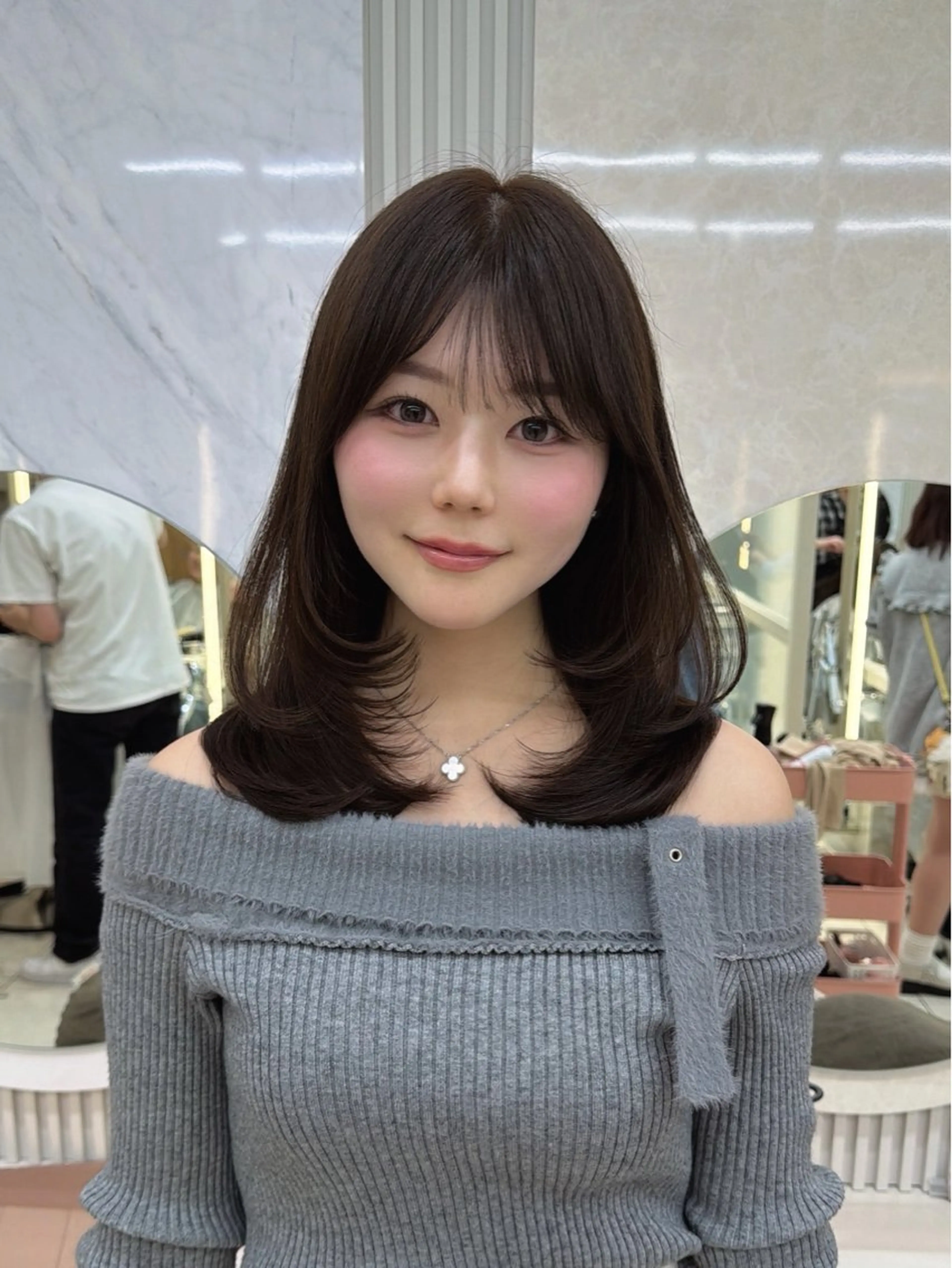 セミロング カット ヘアカラー トリートメント 顔周り/透明感カラー /韓国ヘア/TAKUのヘアスタイル