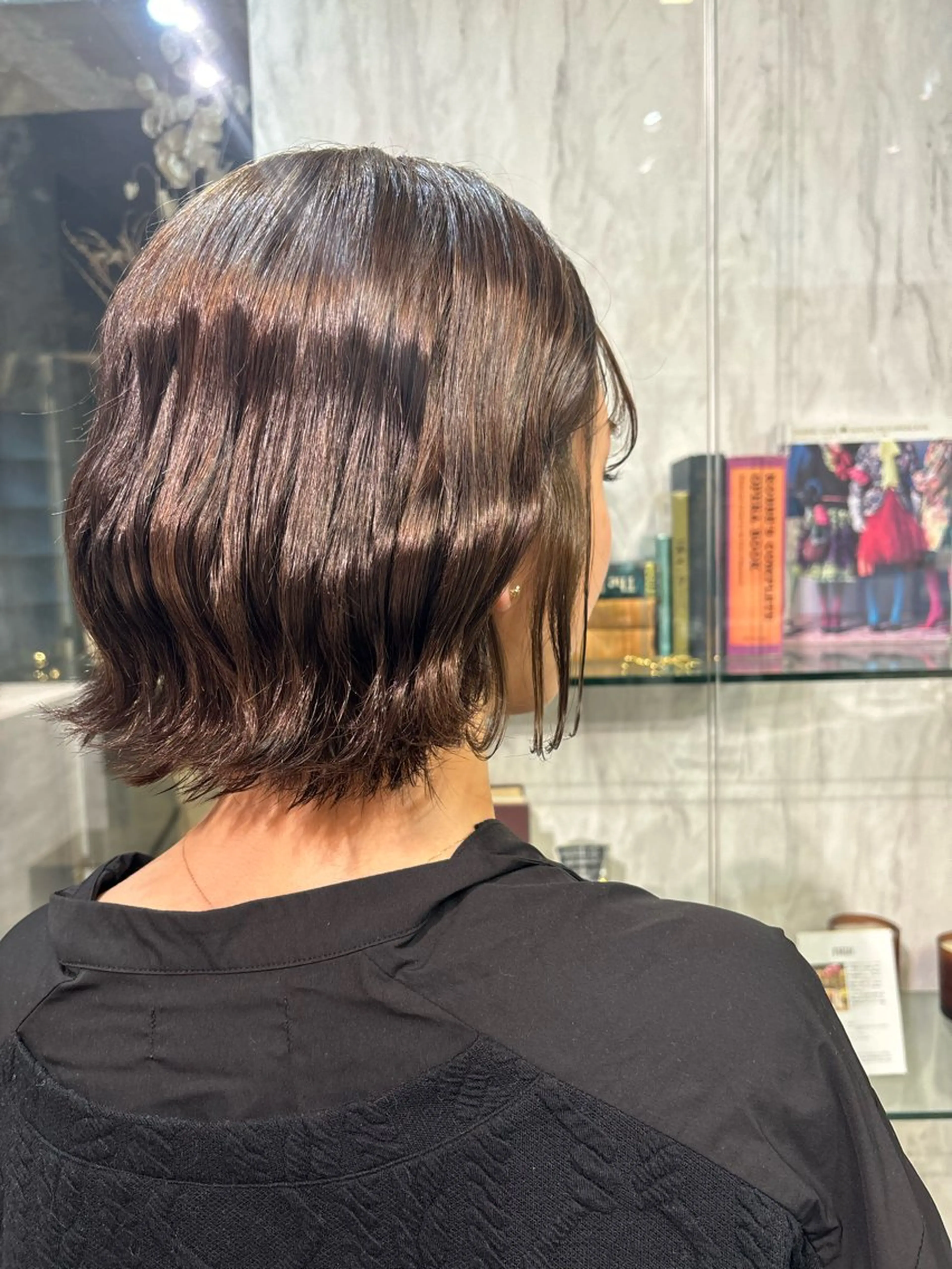 ショート カラー ベージュカラー オリーブベージュ パーマ、ストレート 🫧ちひろ🫧のヘアスタイル