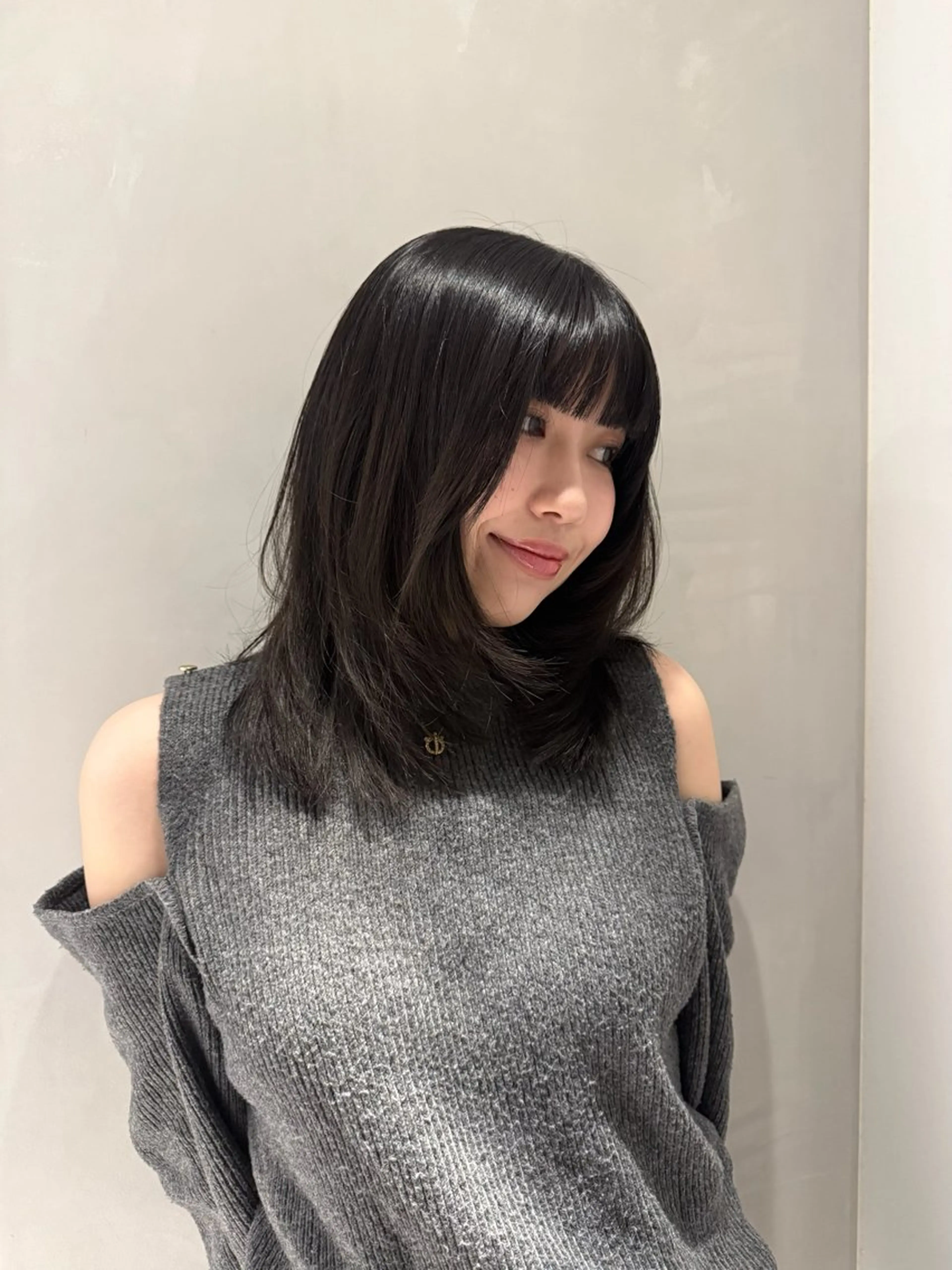 ロング トリートメント 🎀縮毛矯正／ カットパーマ／りんのヘアスタイル