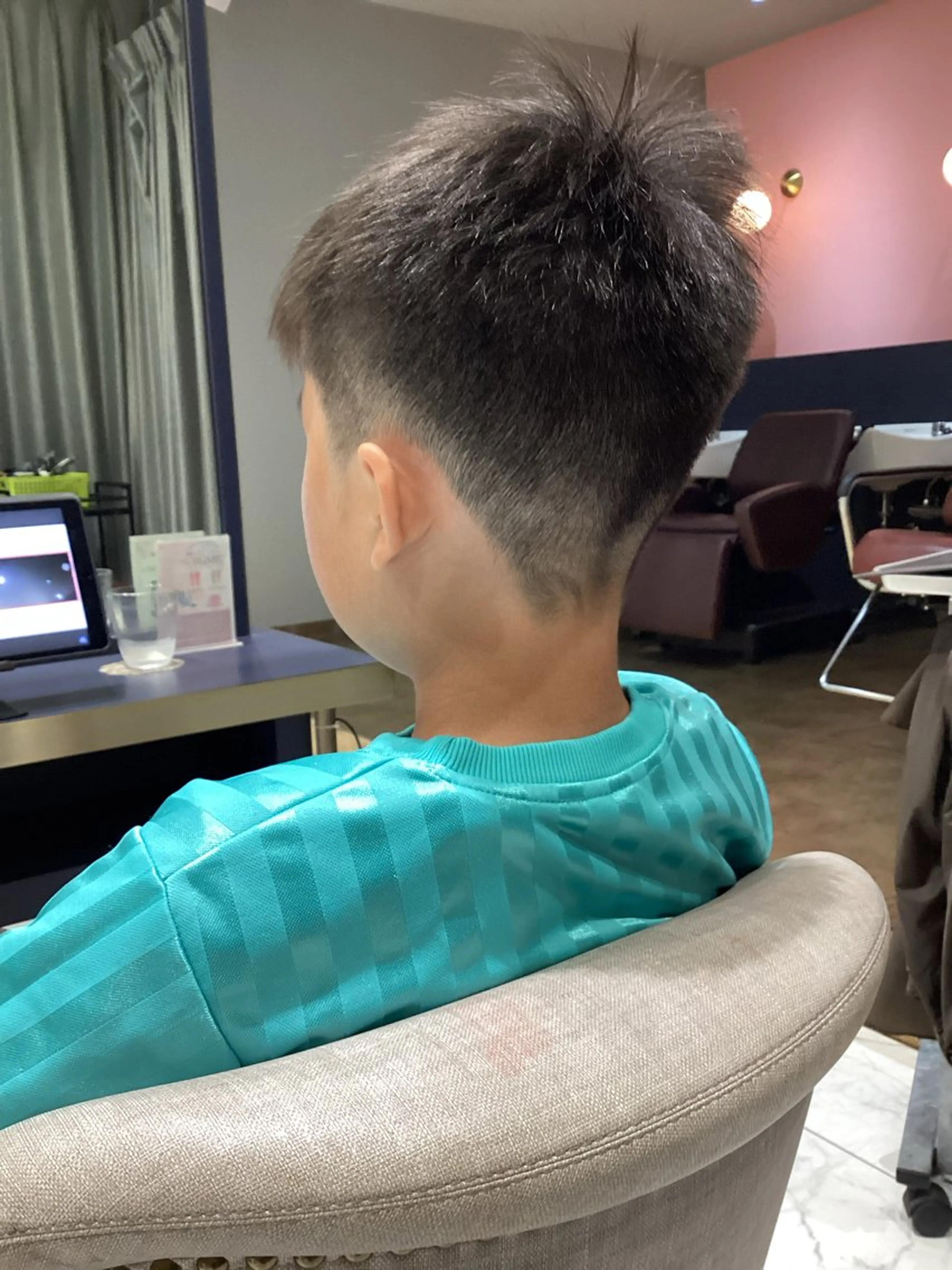 メンズ 志田 ほん/ メンズパーマのヘアスタイル