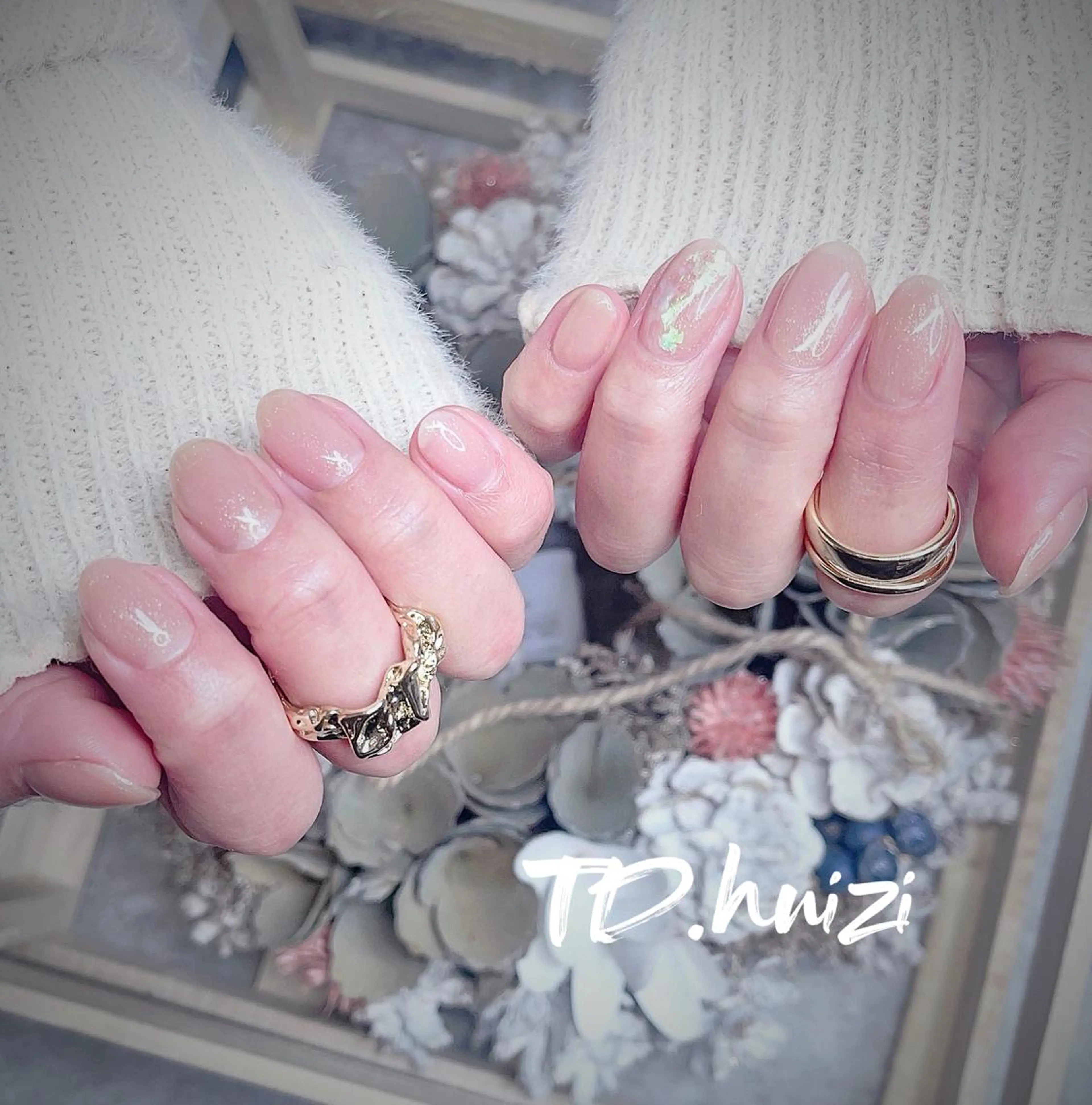 ミディアム めぐみのネイルサロン 惠のネイルデザイン