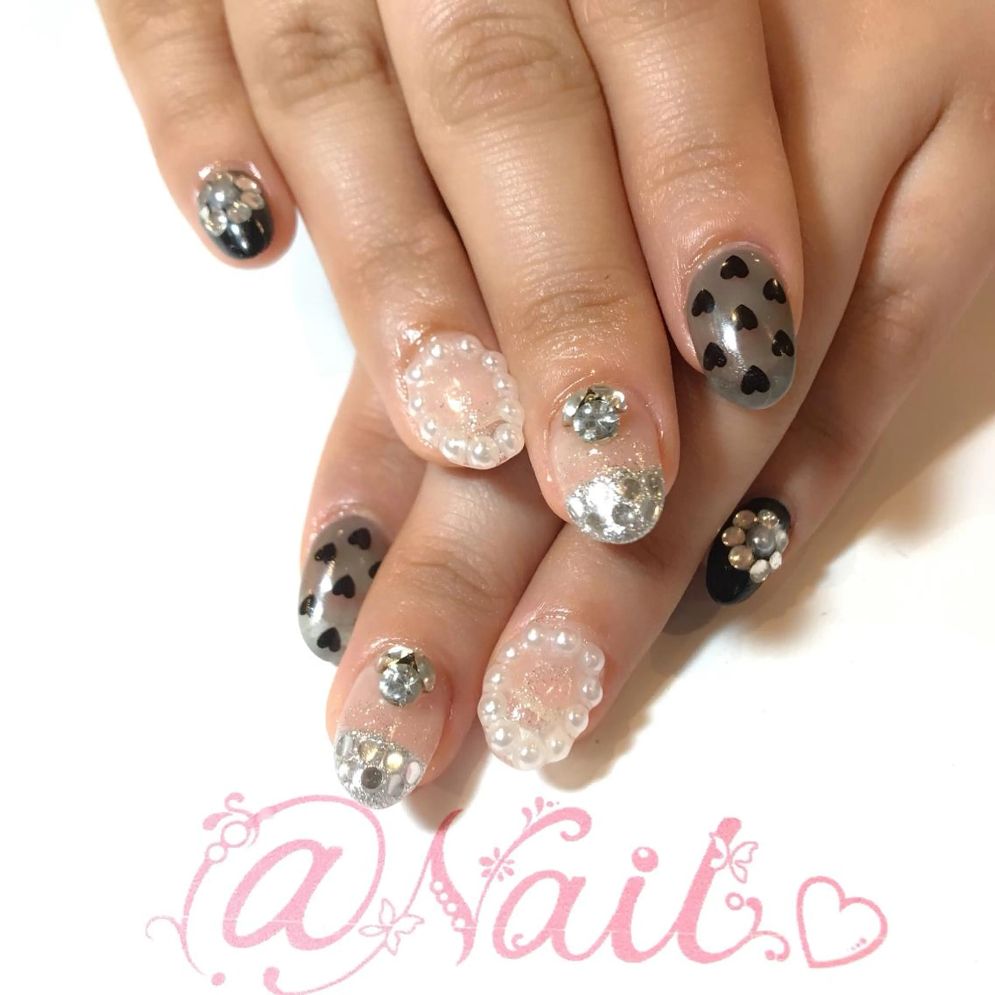 ネイル アートネイル フットネイル ジェルネイル 持ち込み スカルプネイル 小尾 栞のネイルデザイン