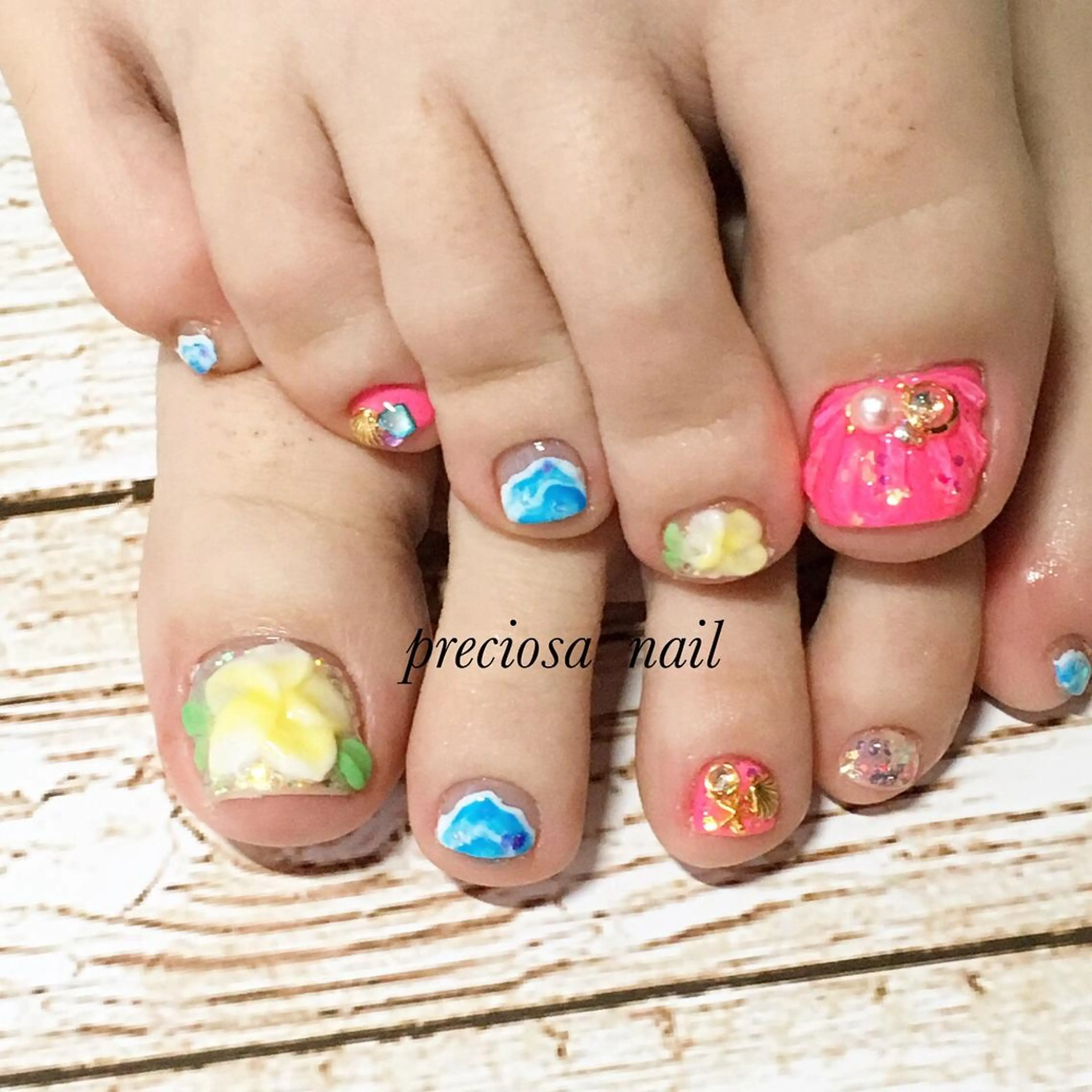 ネイル preciosa.nail所属・久場 晴美のネイルデザイン