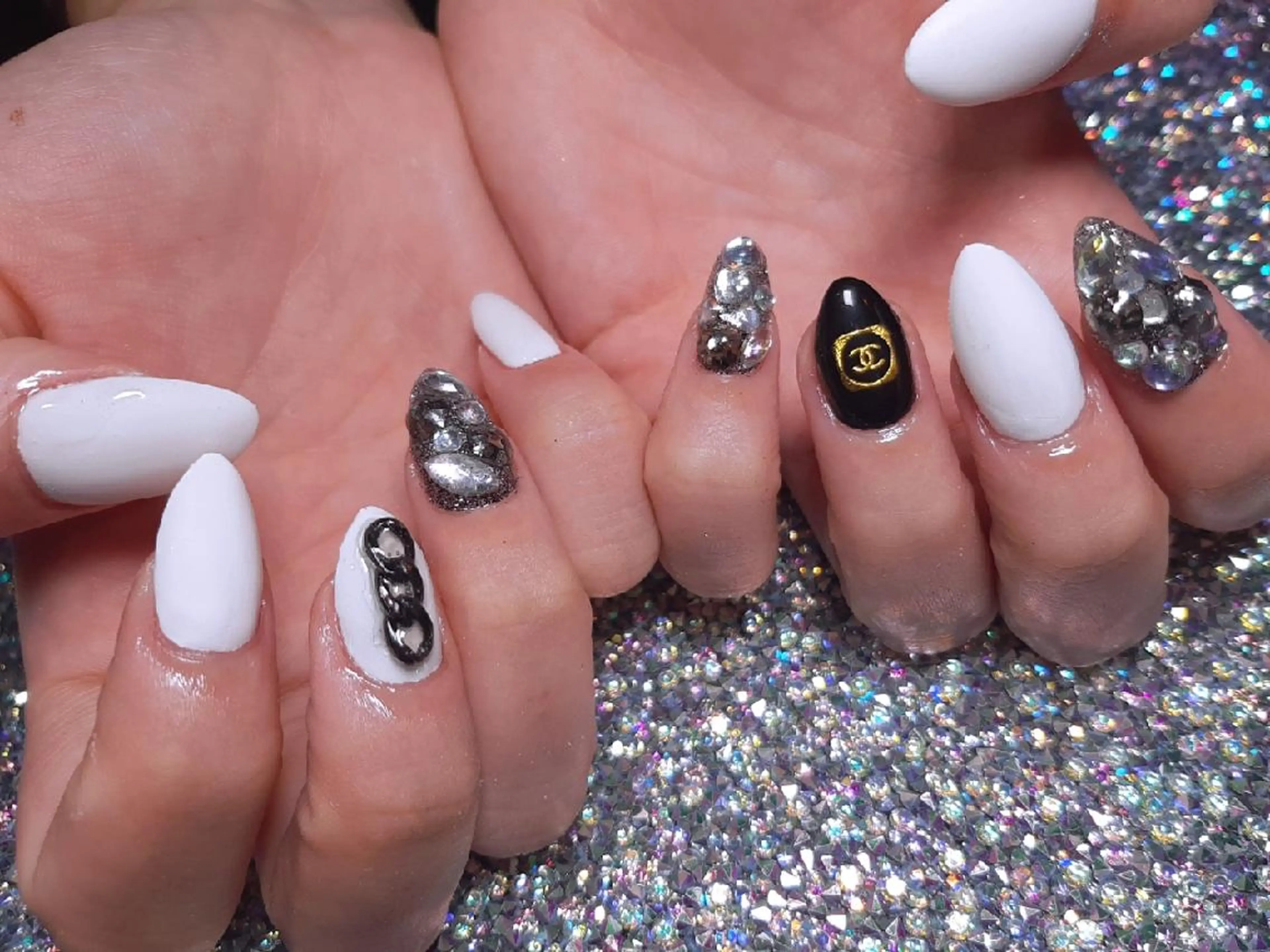 ネイル ハンドネイル Nail Salon L'arc所属・💊大阪/心斎橋 moni🧠のネイルデザイン