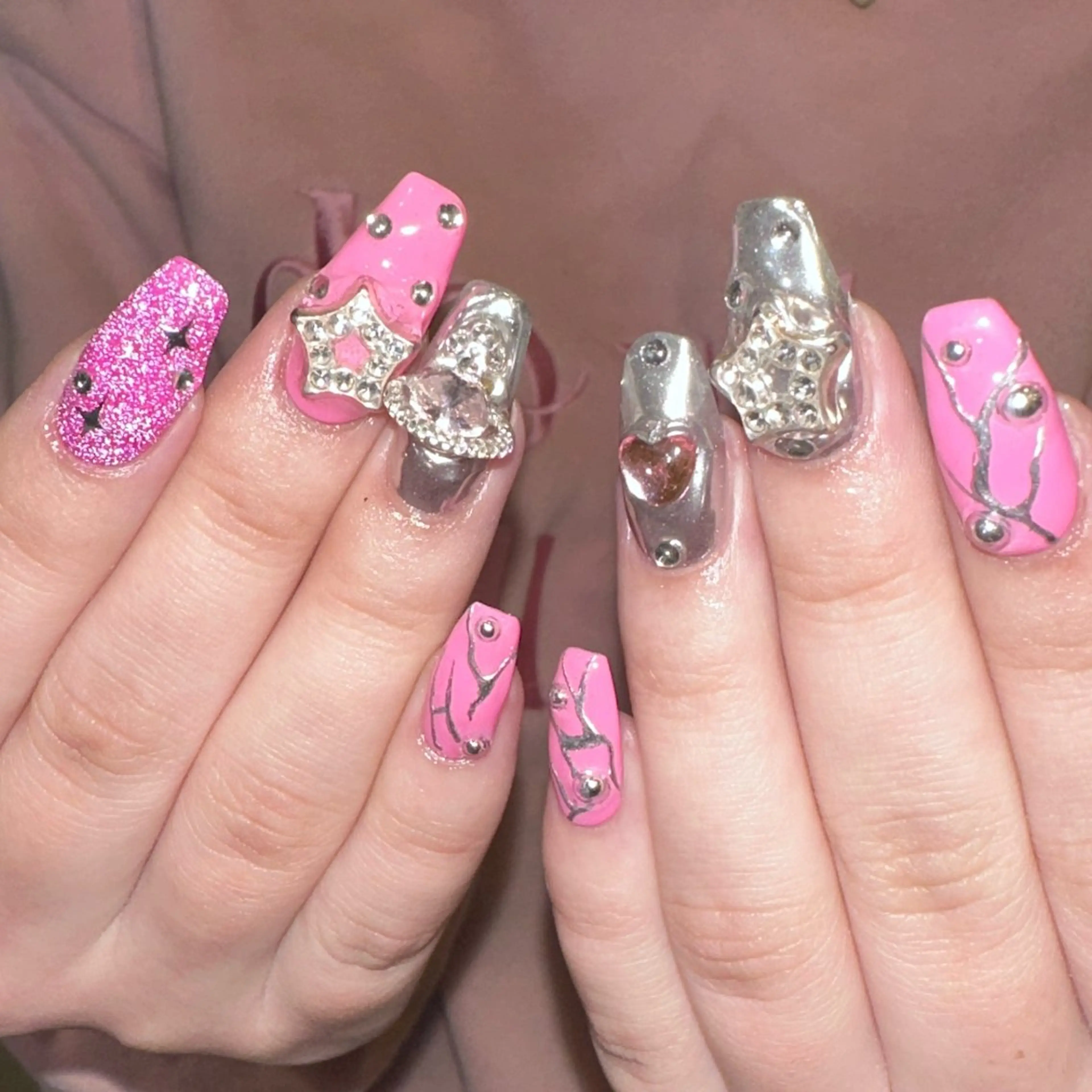 ネイル ハンドネイル 👽個性派ネイル🎀 komachiのヘアスタイル