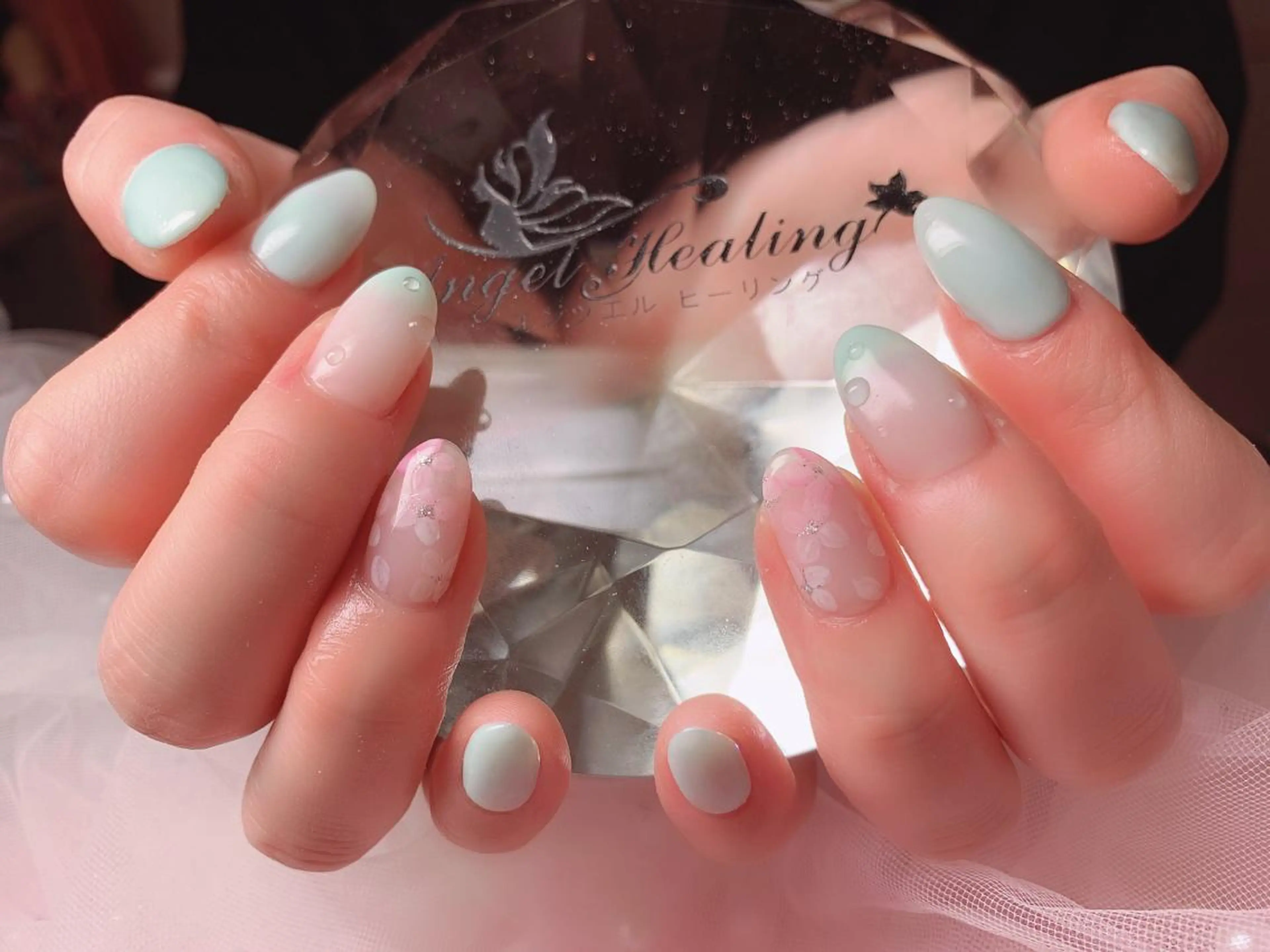 ネイル エンジェル ヒーリング 矢場町店のネイルデザイン