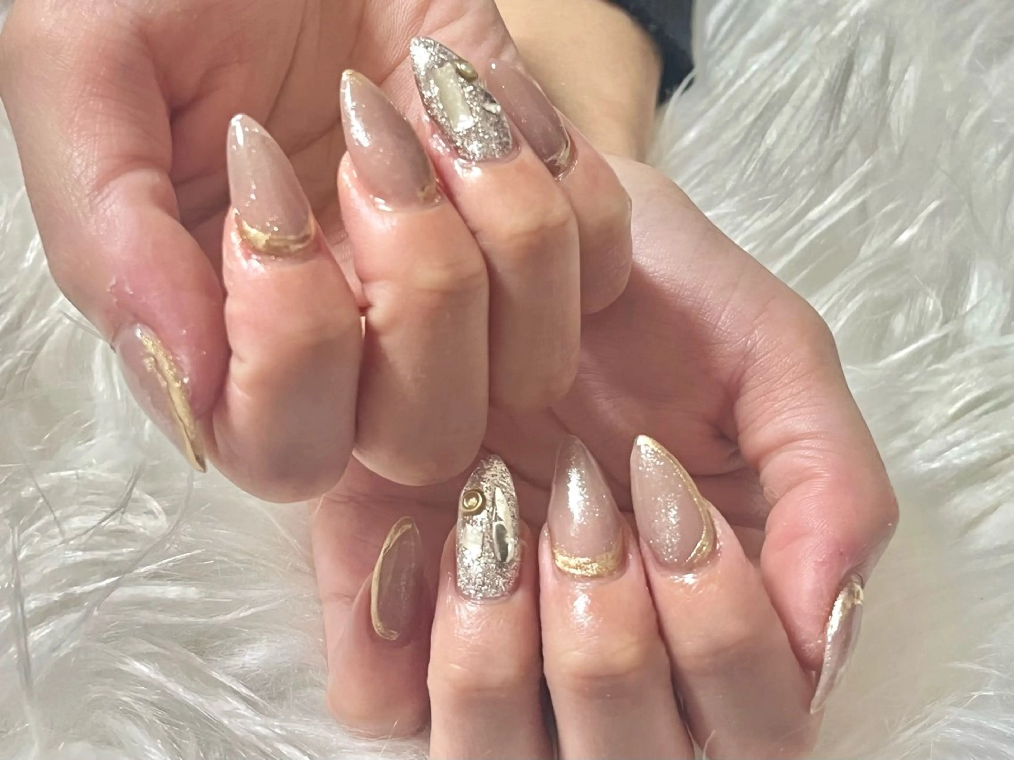 ネイル hohomi .のネイルデザイン